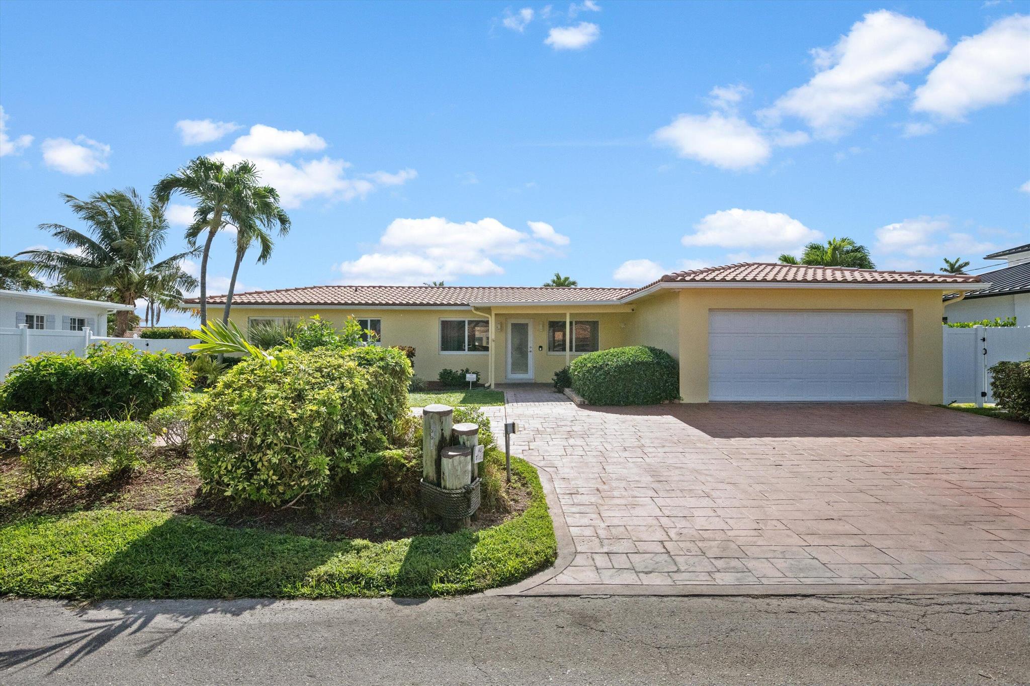 161 Neptune Drive, Hypoluxo, Florida 33462