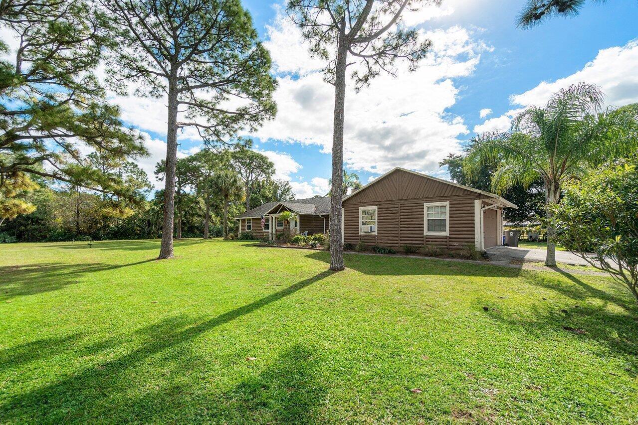 Showcase Image of listing 6752 146th Road N