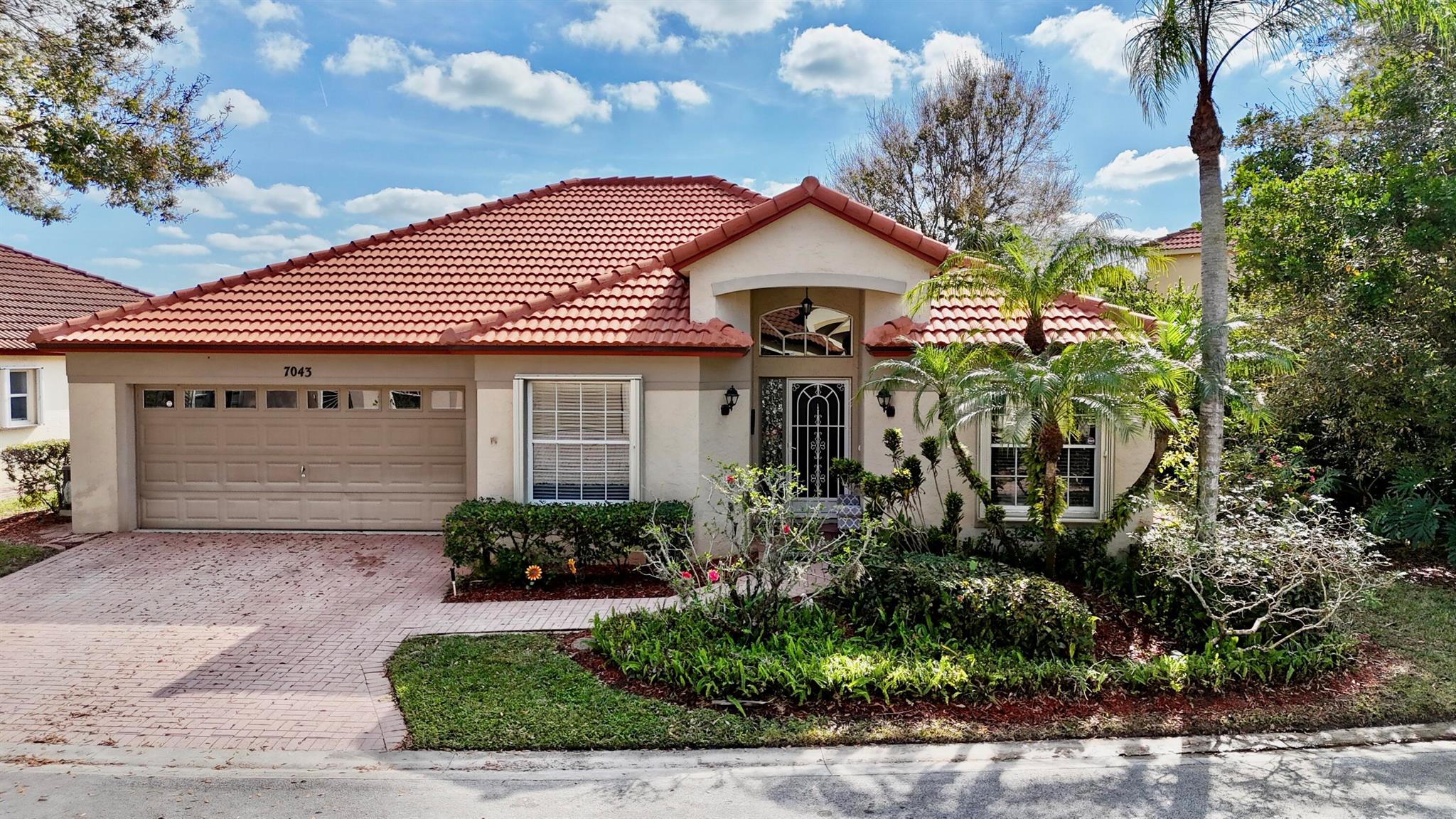 7043 Galleon Cove, Riviera Beach, Florida 33418