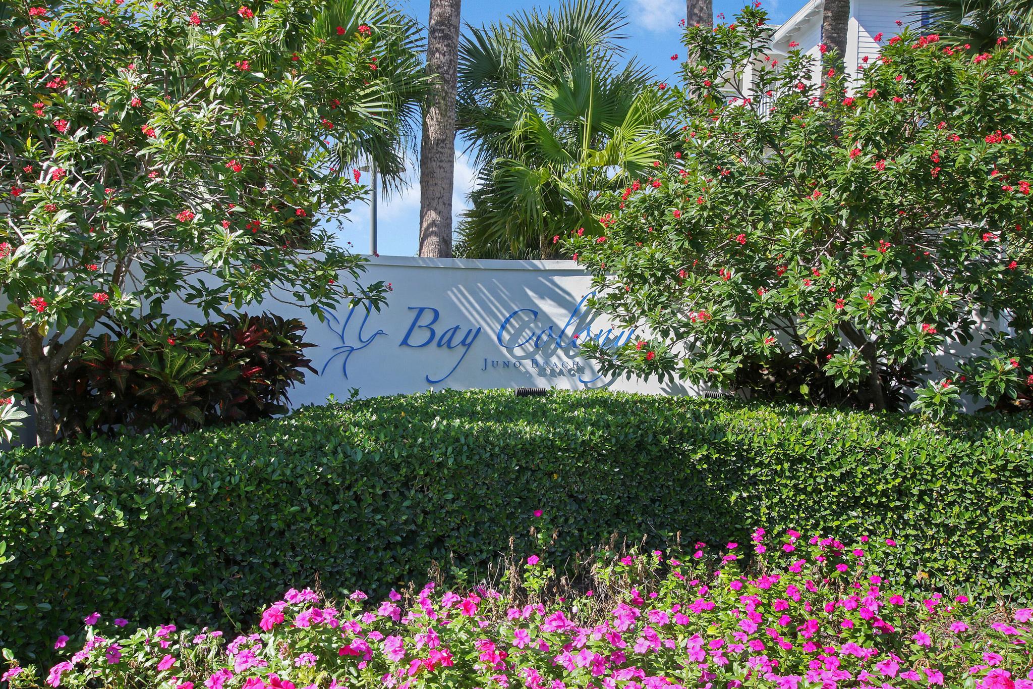 Image to showcase the property located at 144 Bay Colony Drive N