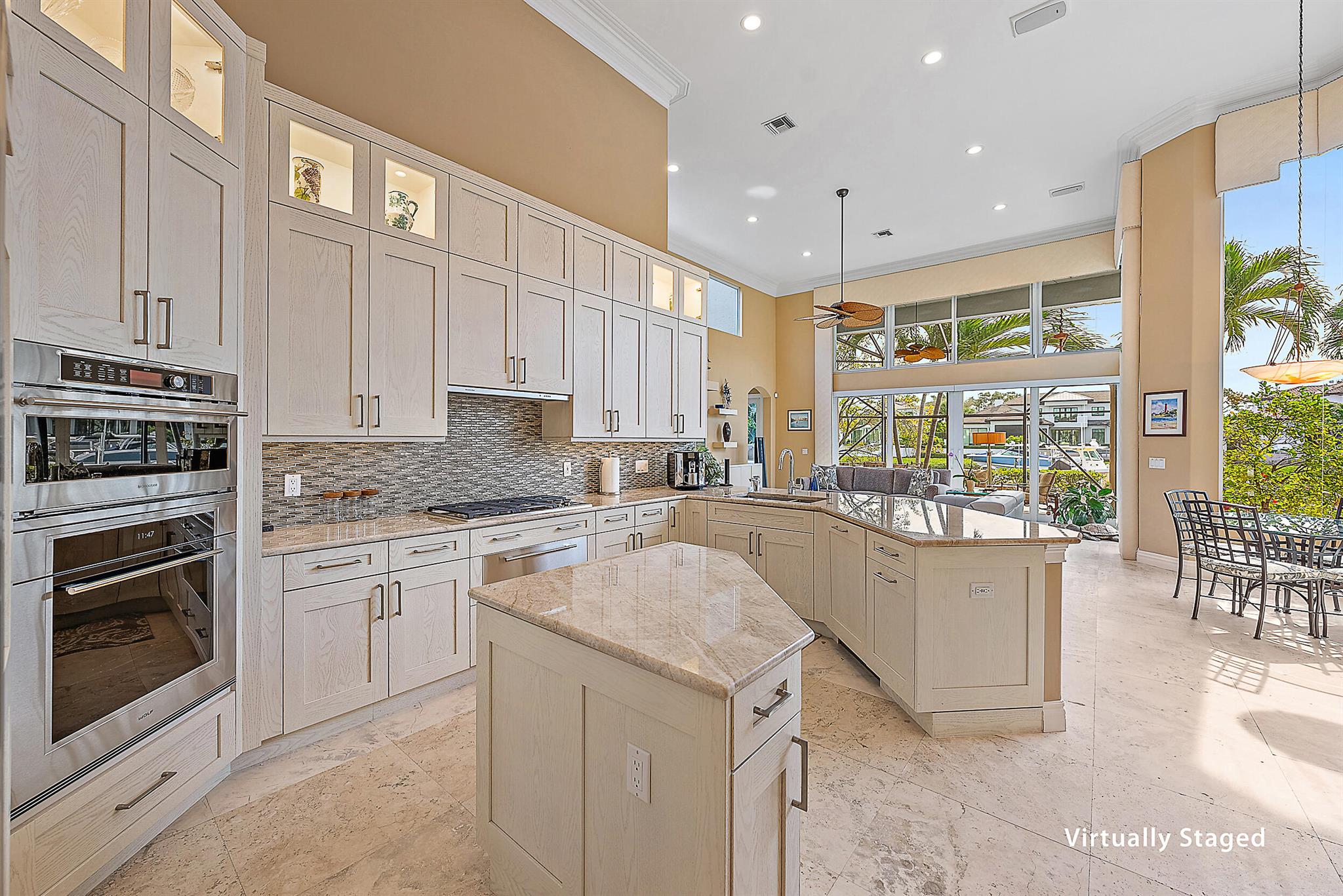 Photo 11 of home located at 139 Commodore Drive, Jupiter FL