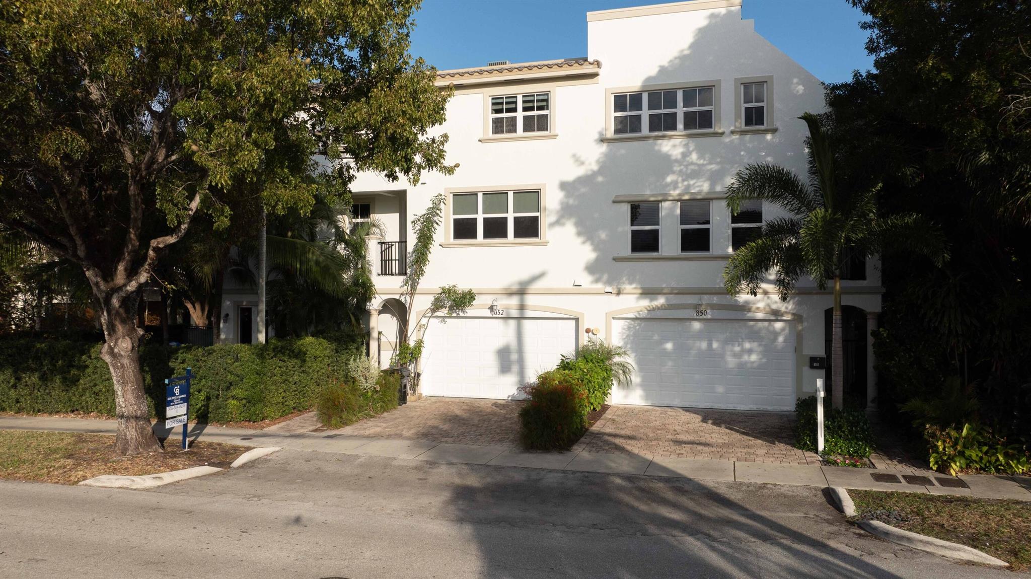 Come see this beautiful new home in the heart of Victoria Park!
&lt;+í Prime Location
Less than 5 minutes to the brand-new pickle ball courts and Panthers practice facility.
Under 10 minutes to downtown, Las Olas, and its vibrant shopping, dining, and nightlife.
Just 10 minutes to Dog Beach and surfing.
( Interior Features
Flexible Layout: Easily convert the space into a 3-bedroom with a simple track and barn doors.
Modern Upgrades: Includes a brand-new roof, hurricane impact windows, and a high-efficiency instant hot water heater.
Safety First: Indoor sprinkler system installed on all three floors.
Wine Cellar: Built-in and ready for your collection.
&lt;? Stress-Free Living
Lawn maintenance included, making it easy to lock up and leave.
All assessments are fully paid, so there's nothing to worry about.
No flooding 
=+ï Optional Designer Furniture
High-end, globally curated furniture is negotiable, making this home truly move-in ready.