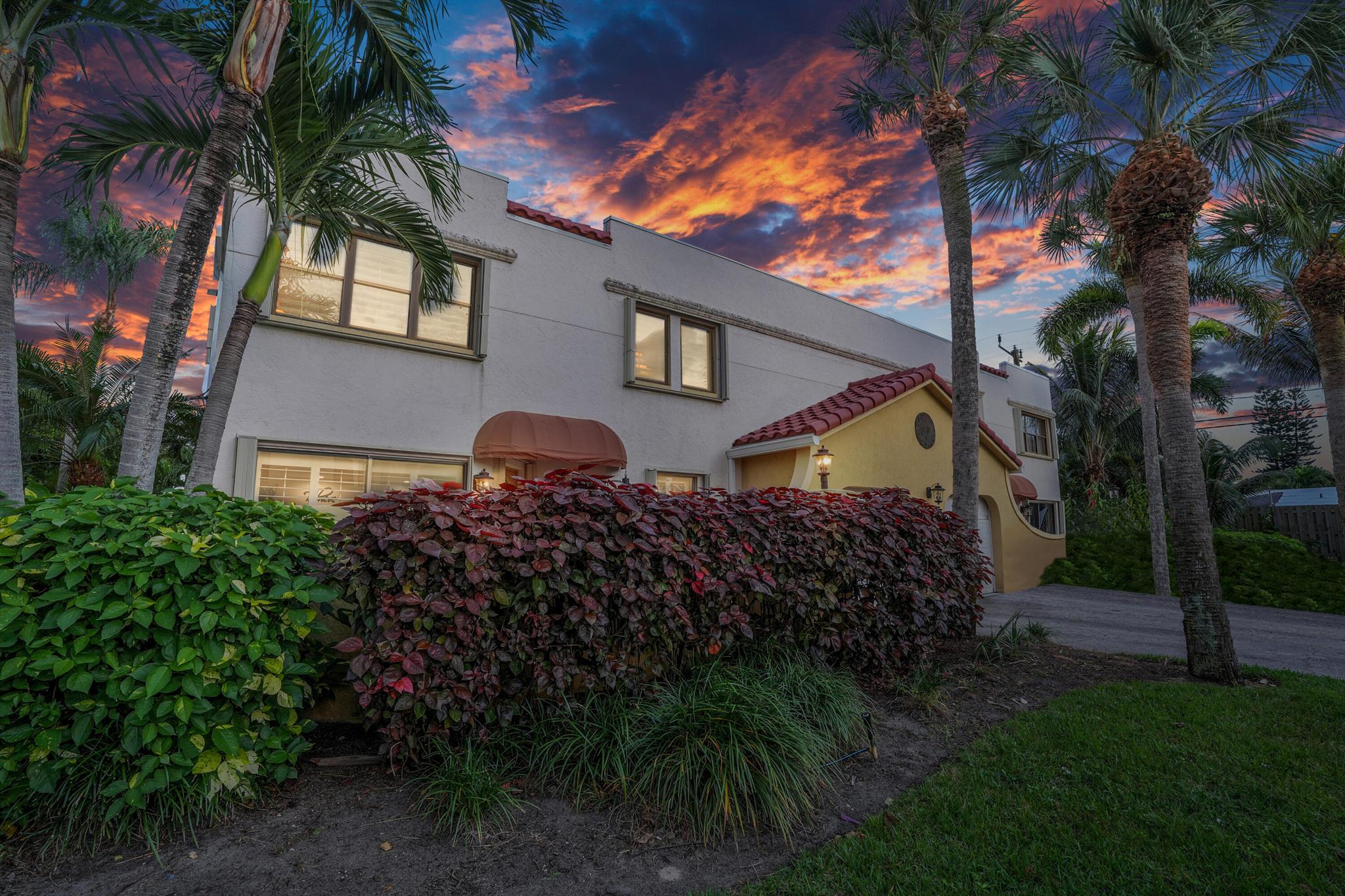 Image to showcase the property located at 66 Uno Lago Drive