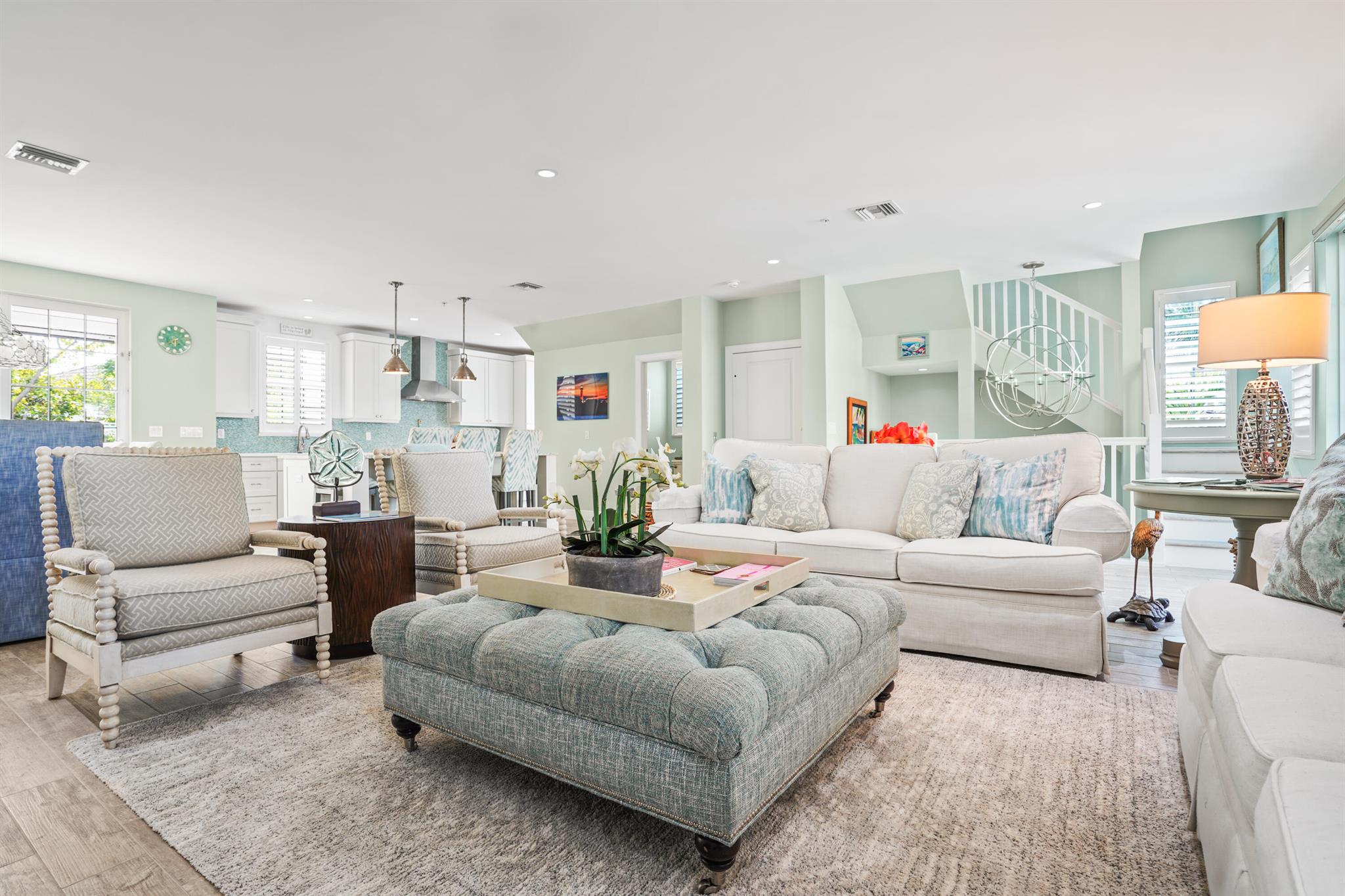 Image to showcase the property located at 270-C Mercury Circle