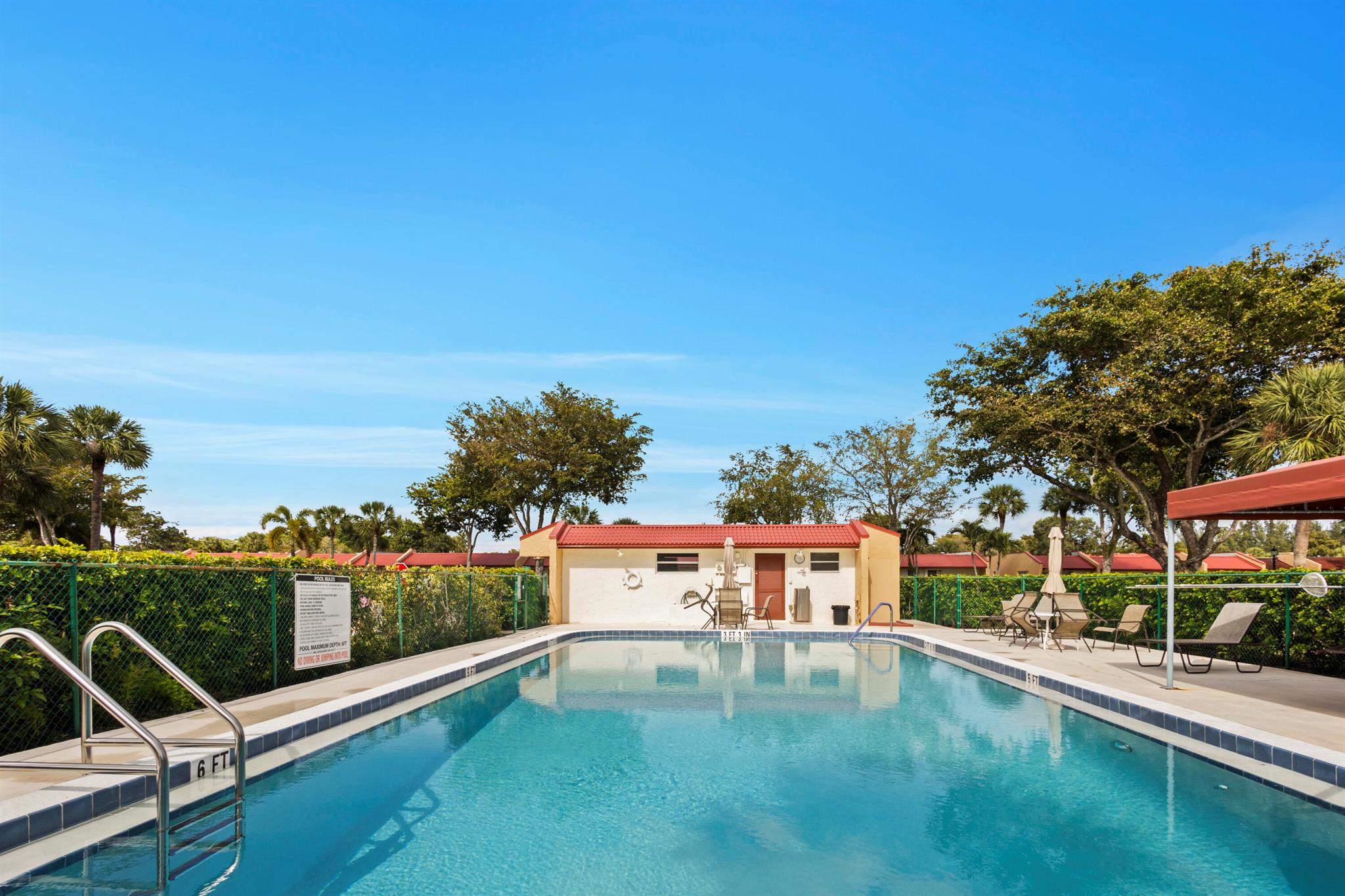 Photo 16 of home located at 439 Lake Helen Drive, West Palm Beach FL