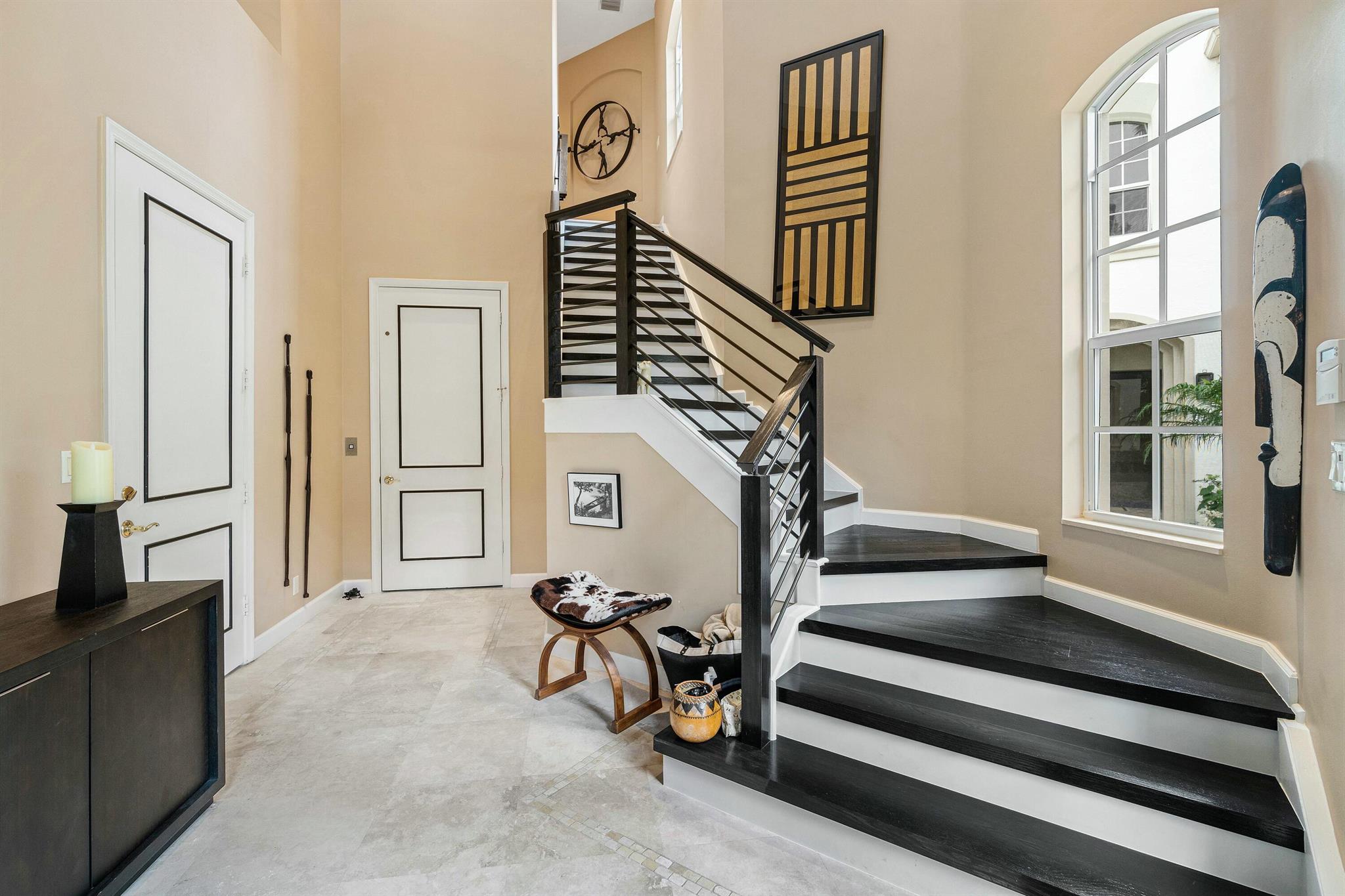 Image to showcase the property located at 11520 Villa Vasari Drive
