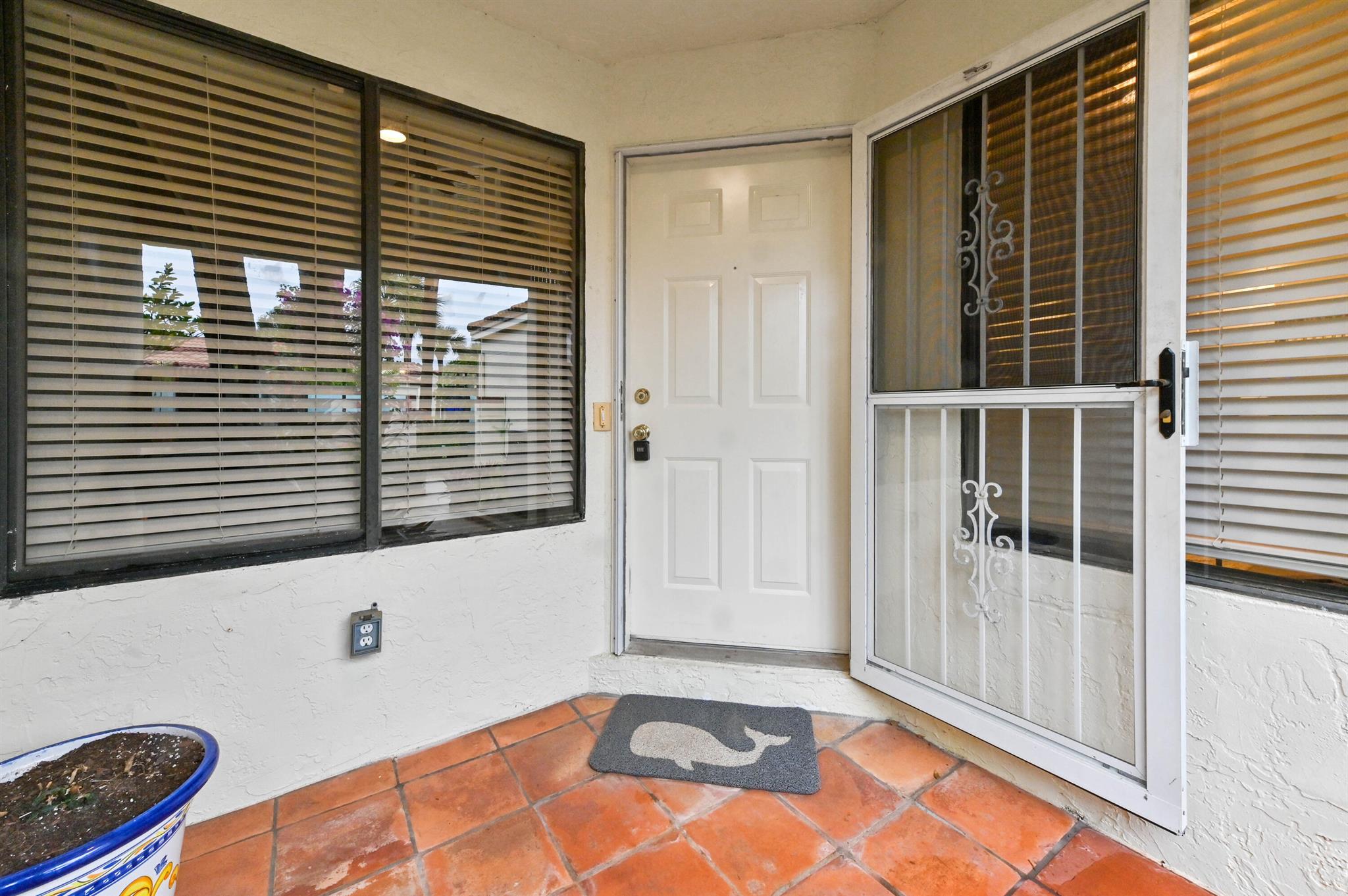 Image to showcase the property located at 507 Sea Oats Drive C-2