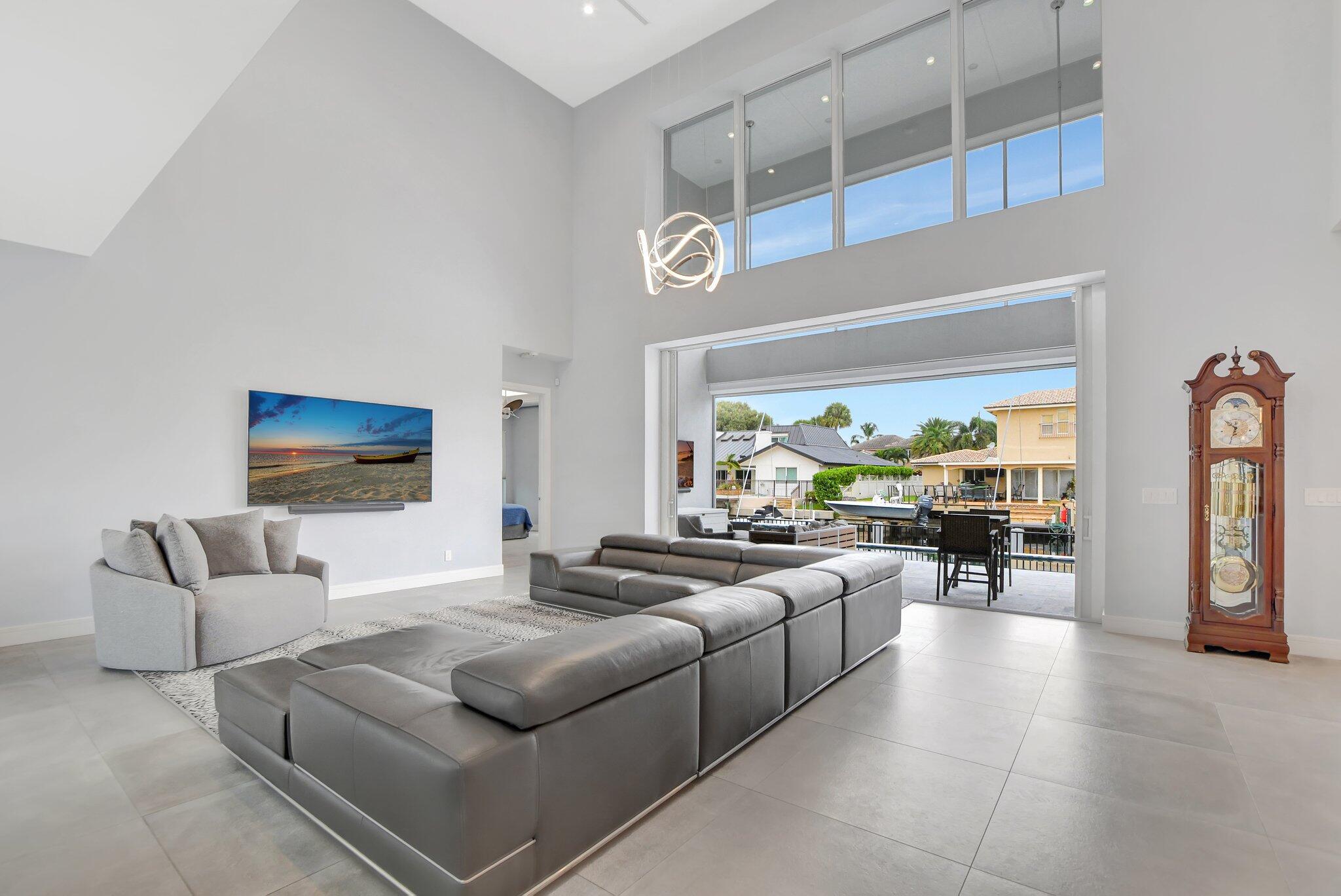 House for Sale in Boca Raton, FL