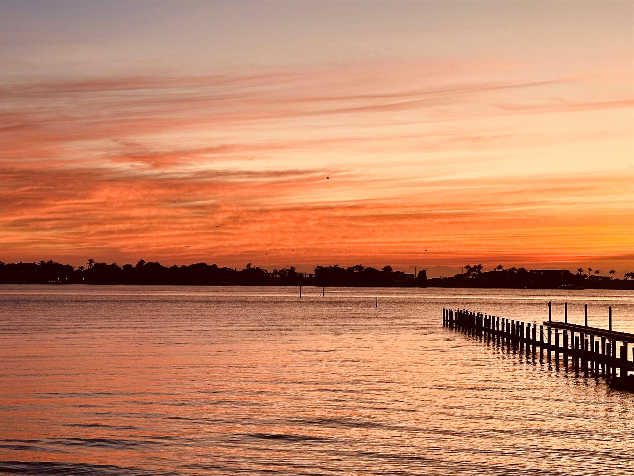 32 Lakeshore Drive Unit , Hypoluxo, Florida 33462