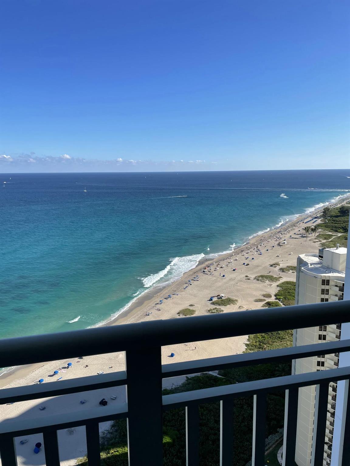 Apartamento para Alugar em Singer Island, FL