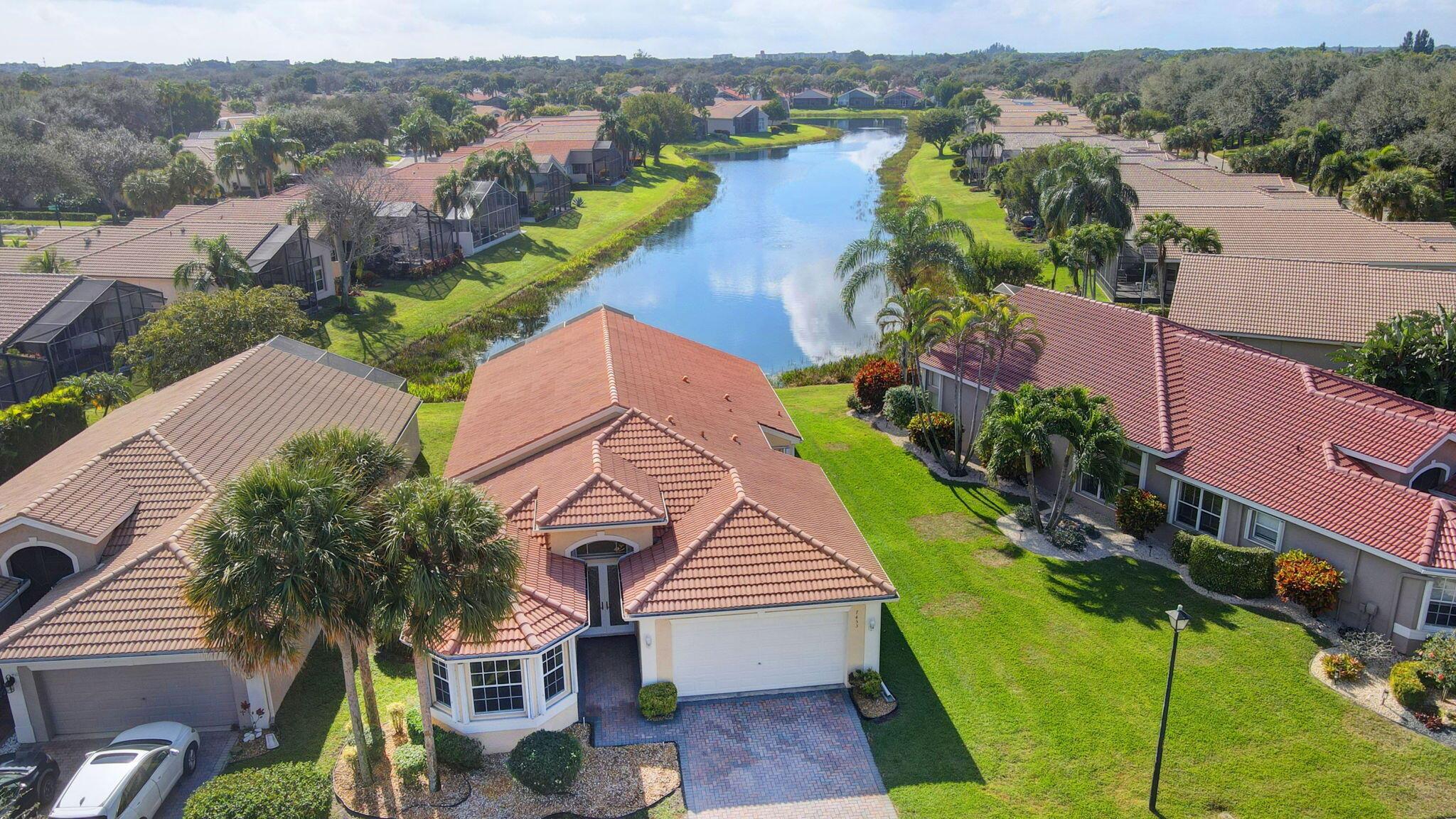 7453 Morocca Lake Drive, Delray Beach, Florida 33446