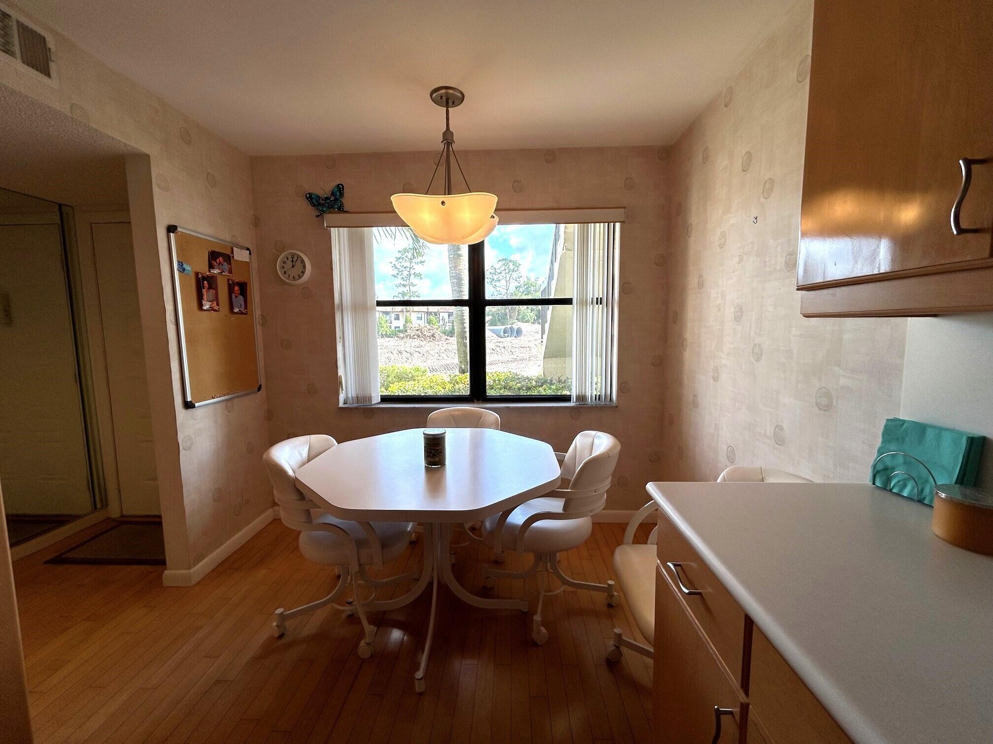 Photo 1 of home located at 7673 Tahiti Lane 106, Lake Worth FL