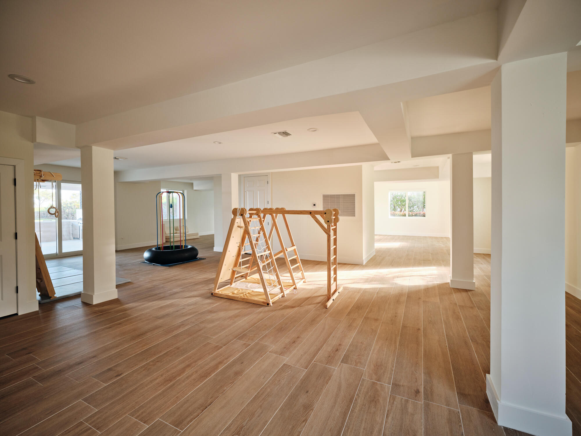 Photo 79 of home located at 130 N Sewalls Point Road, Sewalls Point FL