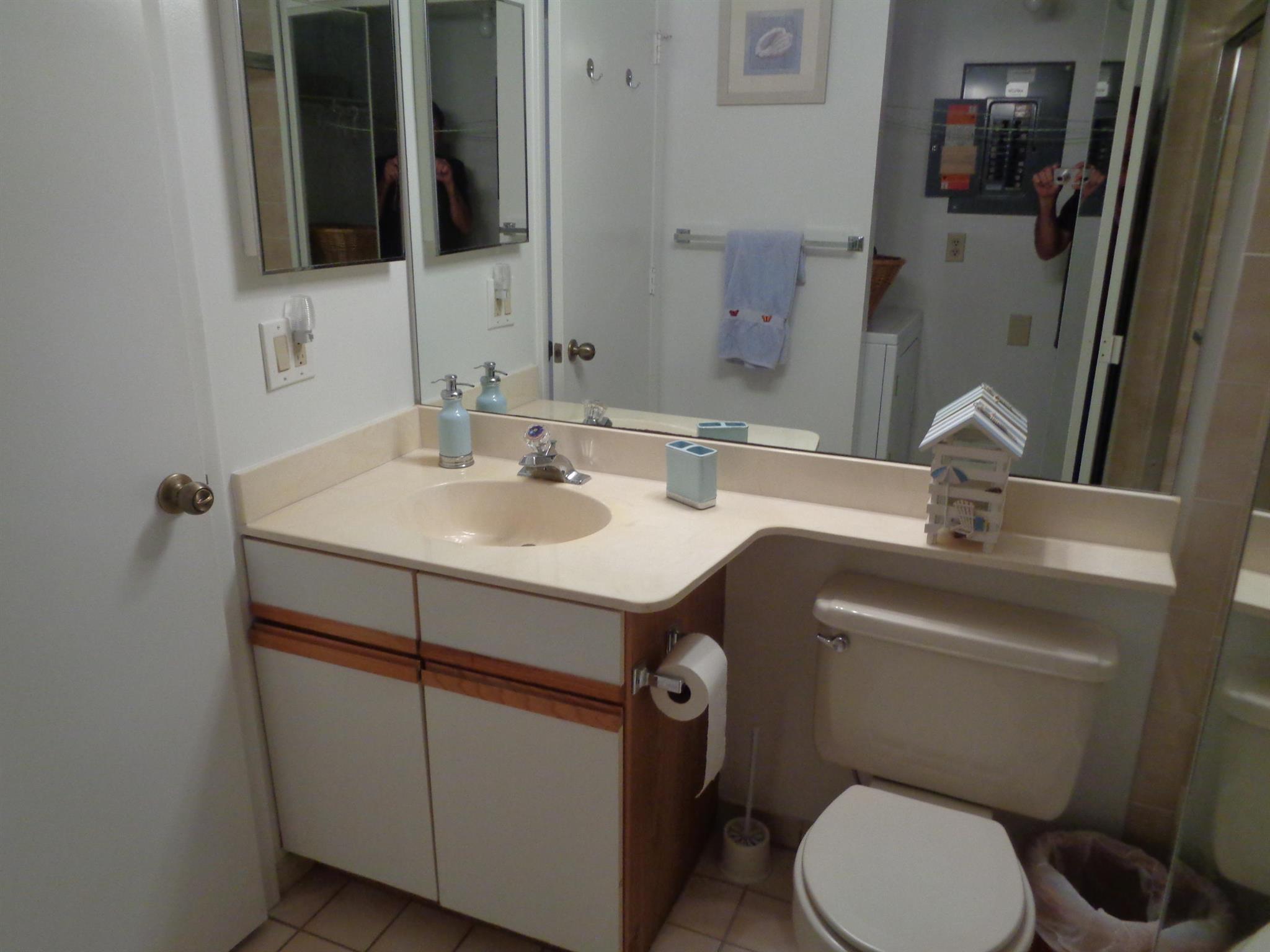 Photo 13 of home located at 2512 SE Anchorage Cove A-3, Port St Lucie FL