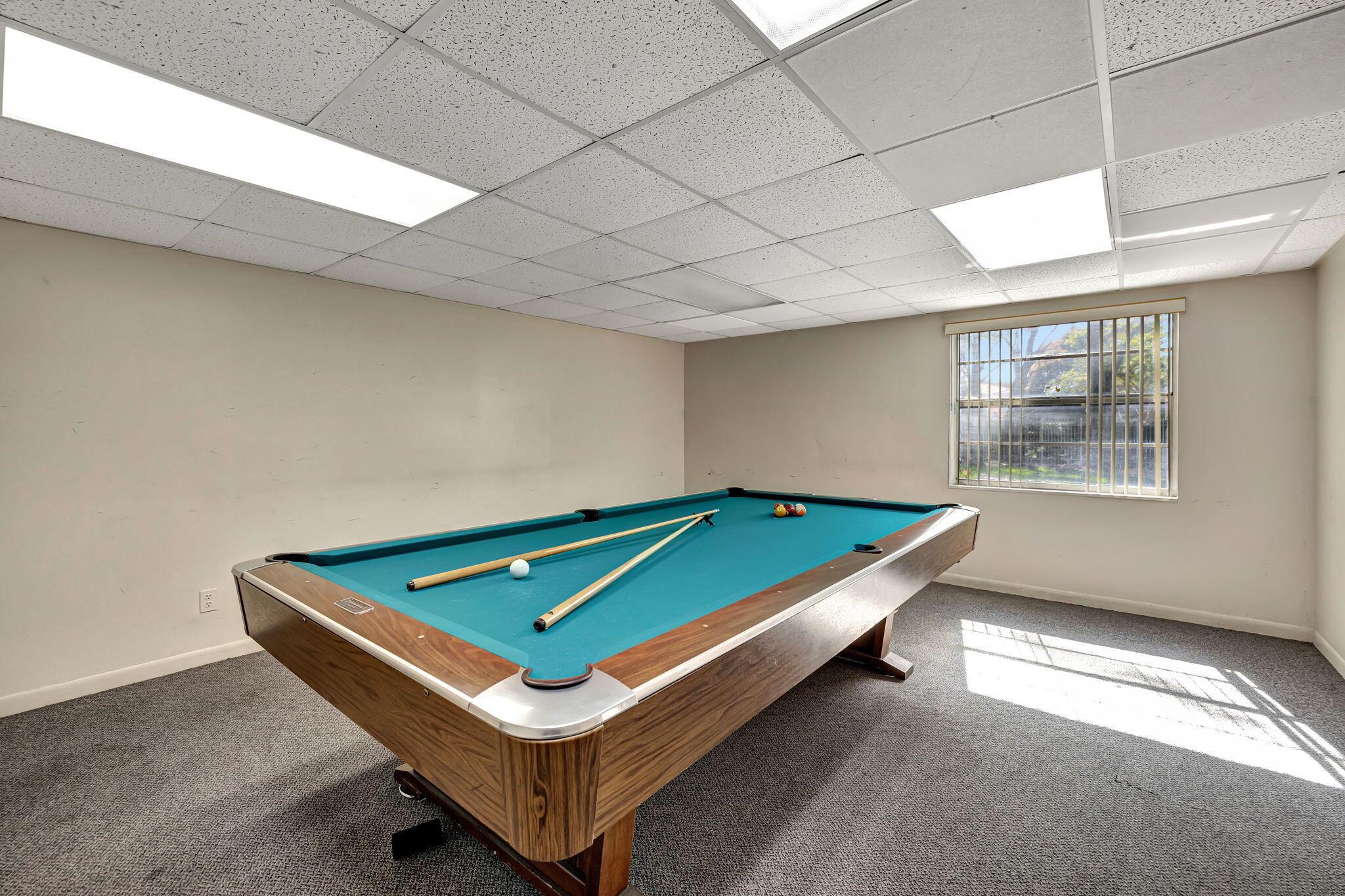 Photo 45 of home located at 3910 Inverrary Boulevard 601-B, Lauderhill FL