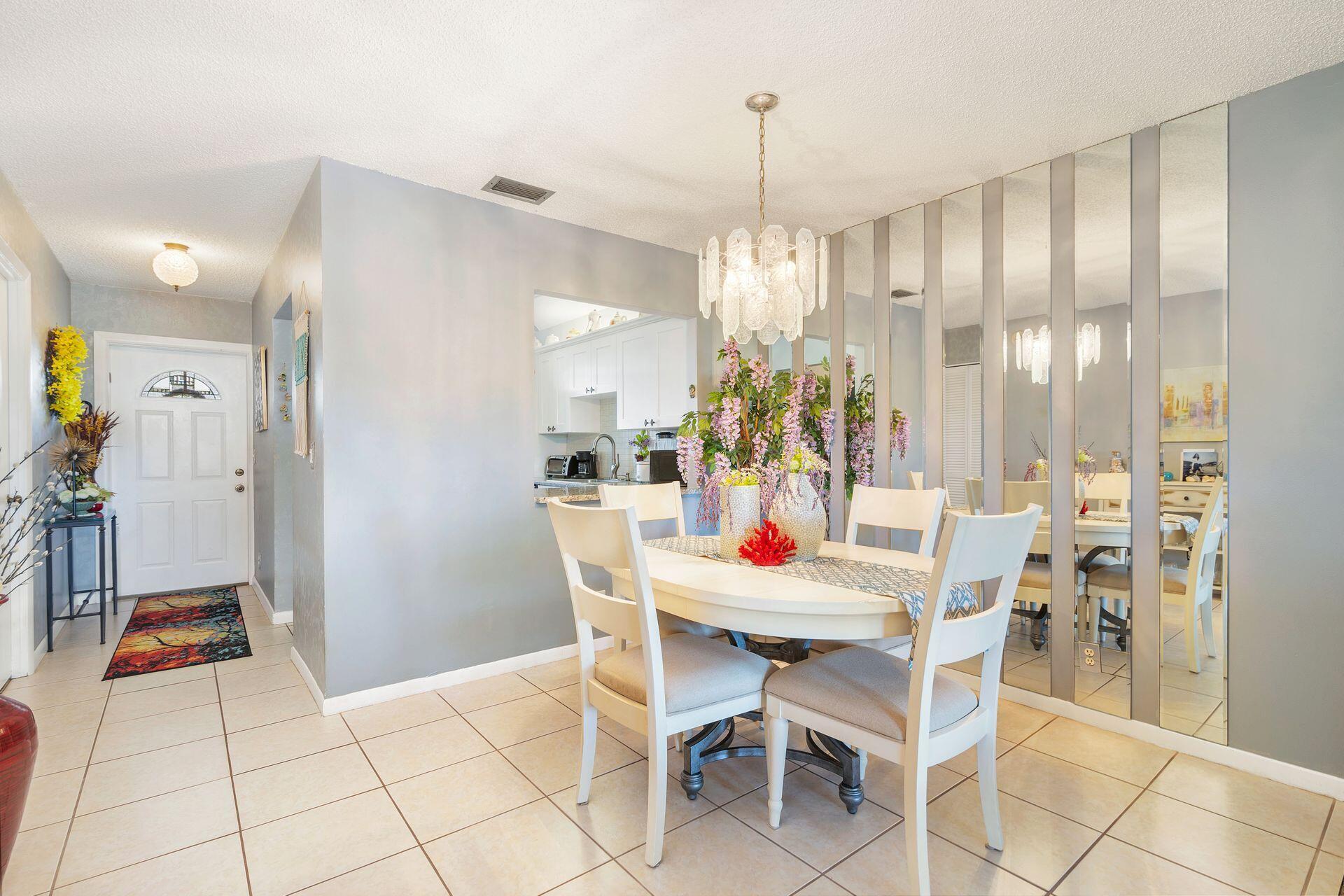 Photo 3 of home located at 116 Golden Lakes Boulevard, West Palm Beach FL