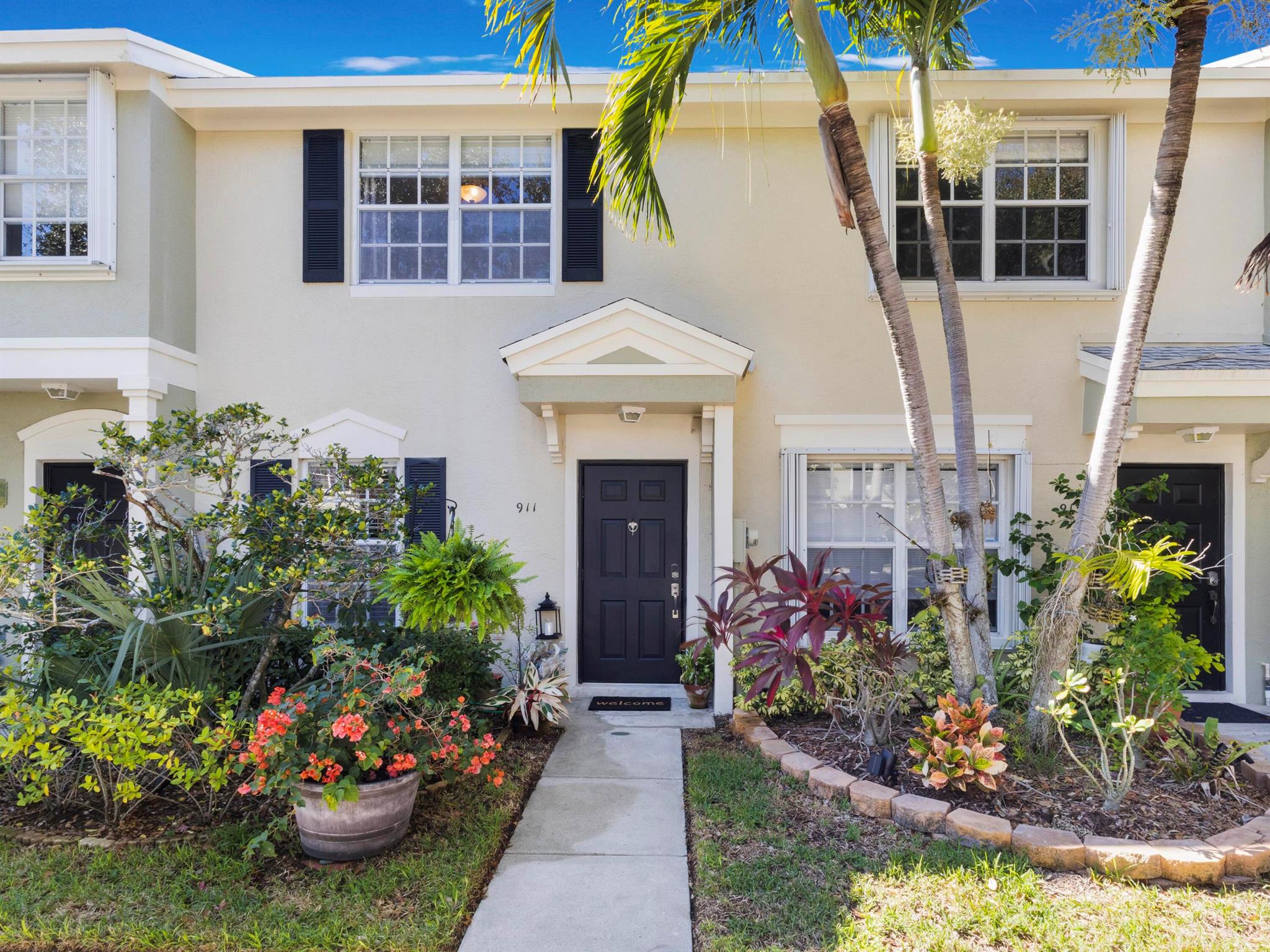 Available for rent starting April 15, 2025: A beautiful 2-bedroom, 2.5-bath townhouse in the heart of Delray's charming Kokomo Key neighborhood. You can rent it for 3 months at $3500/month or longer through December 31, 2025, for $3200/month.Step into your dream escape, tucked away in Delray's coveted Intracoastal neighborhood! This townhouse is an absolute gem, ideally located just steps from the serene water's edge and minutes from the Gulfstream Golf Course. Atlantic Avenue, with its vibrant mix of shops, restaurants, and nightlife, is only 1.5 miles away.Kokomo Key is truly a hidden paradise. This gated community offers its residents a peaceful lifestyle, with a charming boardwalk & observation deck overlooking the water. You'll love watching the Holiday Boat Parade from the water