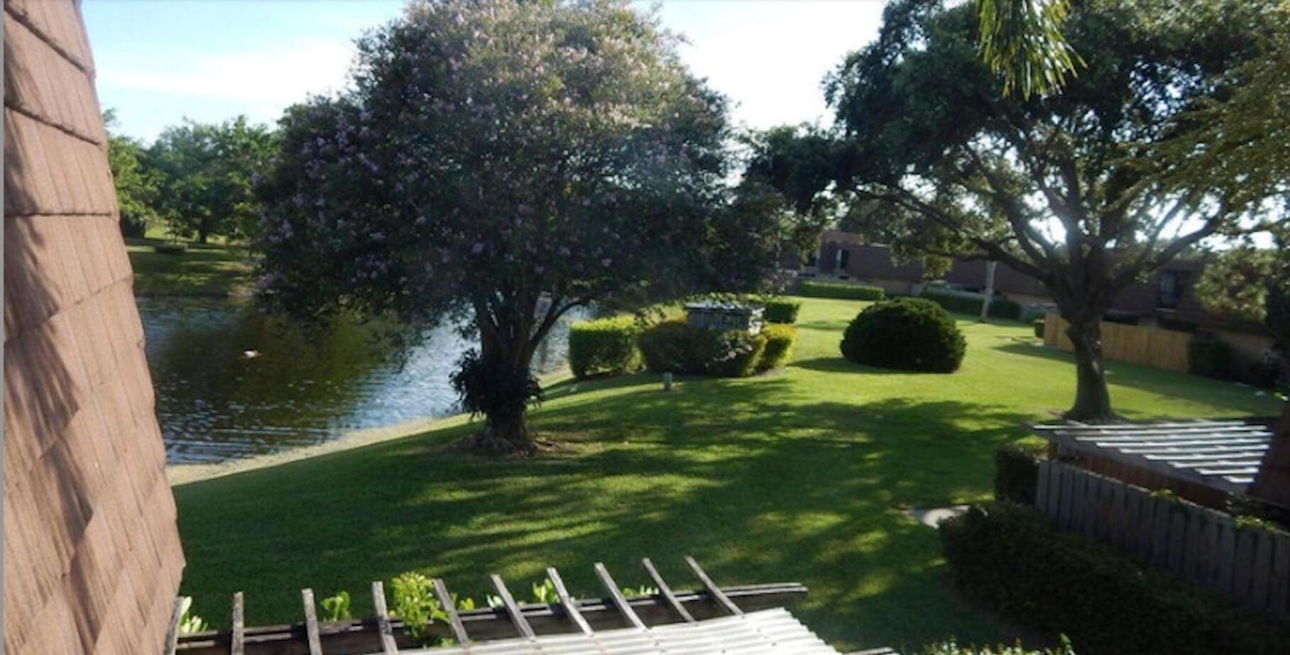 Located in the the heart of Palm Beach Gardens, 2 bdrm , 2 bath with a flex den/bdrm Beautiful Lakes views . NEW ROOF 2025! Diagonal marble floors on the lower level and carpet throughout the upstairs area. Gourmet Kitchen: Granite seamless countertops, travertine tile backsplash, stainless steel appliances, and Poggenphol cabinets.Upgraded master bathroom with double sinks, cherry vanity, granite countertop, and marble shower.Attention to Detail: Rosette casing doorways throughout the home.Exterior Features: Waterfront Location: Enjoy stunning views and a relaxing atmosphere.Maintenance-Free living ,No lawns to mow! Siding, doors. Private fenced patioThis property offers the perfect blend of luxury, comfort, and convenience  to all shopping and night life .
