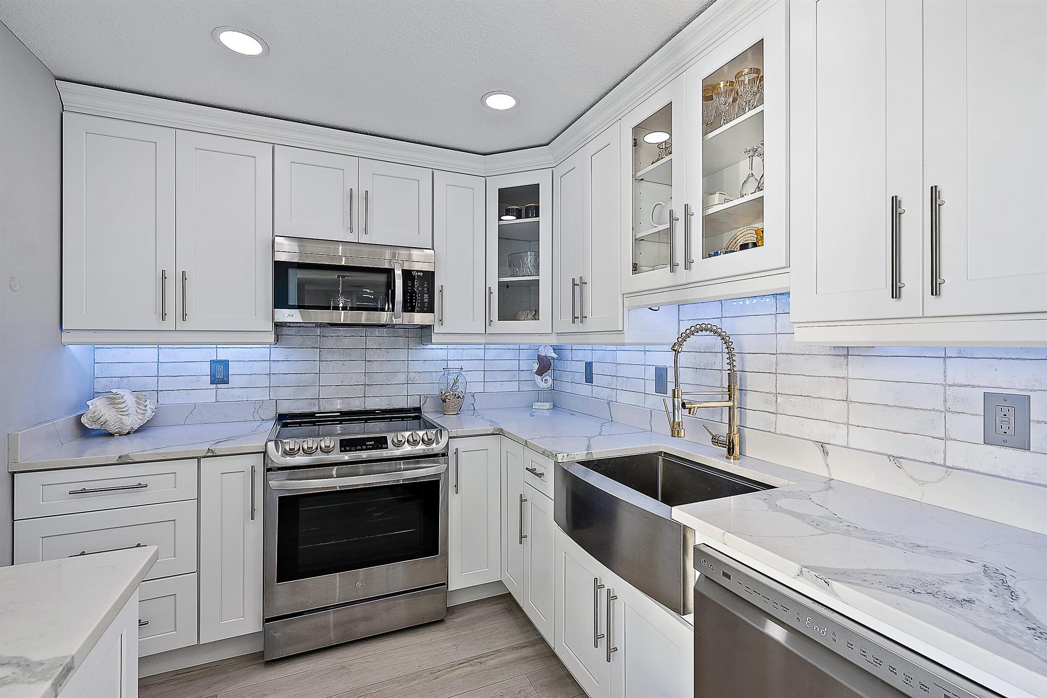 1605 Us Highway 1 303m1 Unit , Jupiter, Florida 33477