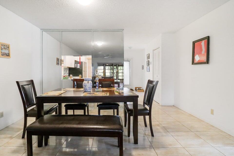 Photo 7 of home located at 107 Lake Terry Drive, West Palm Beach FL