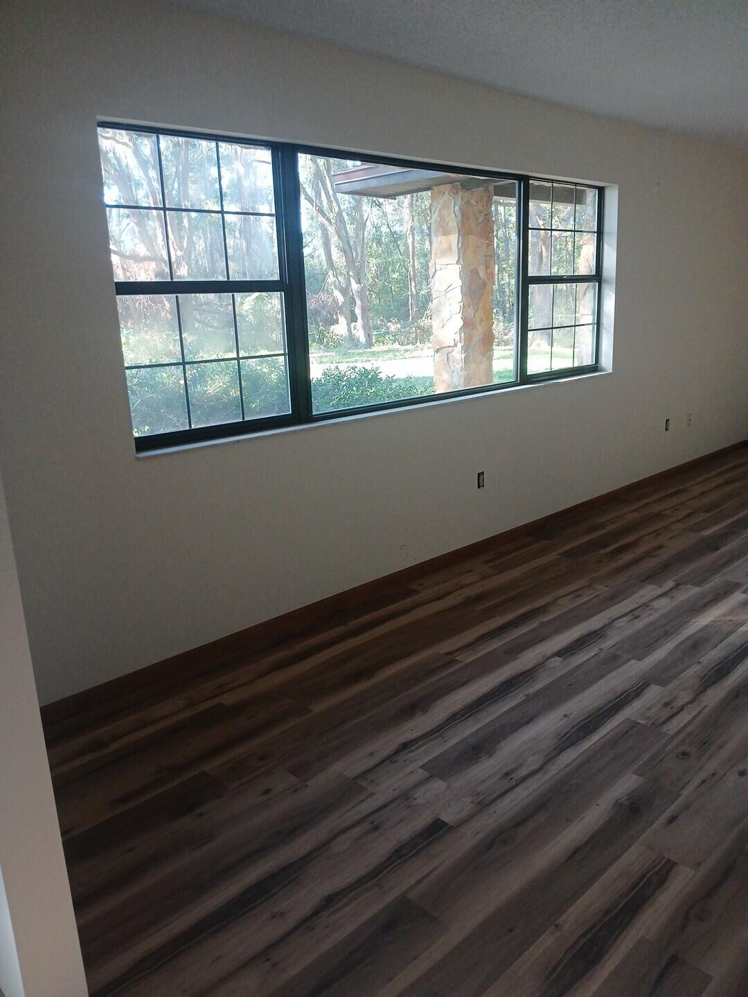 Photo 14 of home located at 6144 Neff Lake Road, Brooksville FL