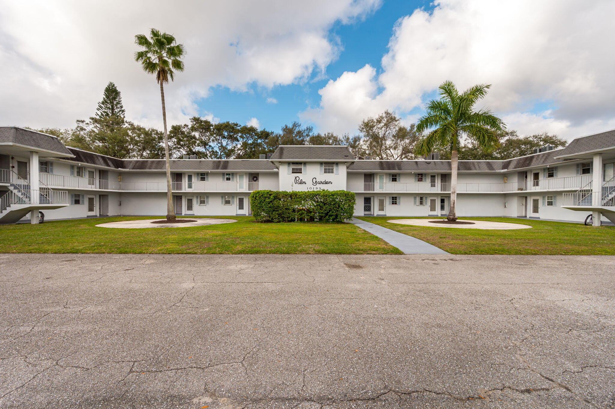 10193 Military Trail Unit 102, Palm Beach Gardens, Florida 33410
