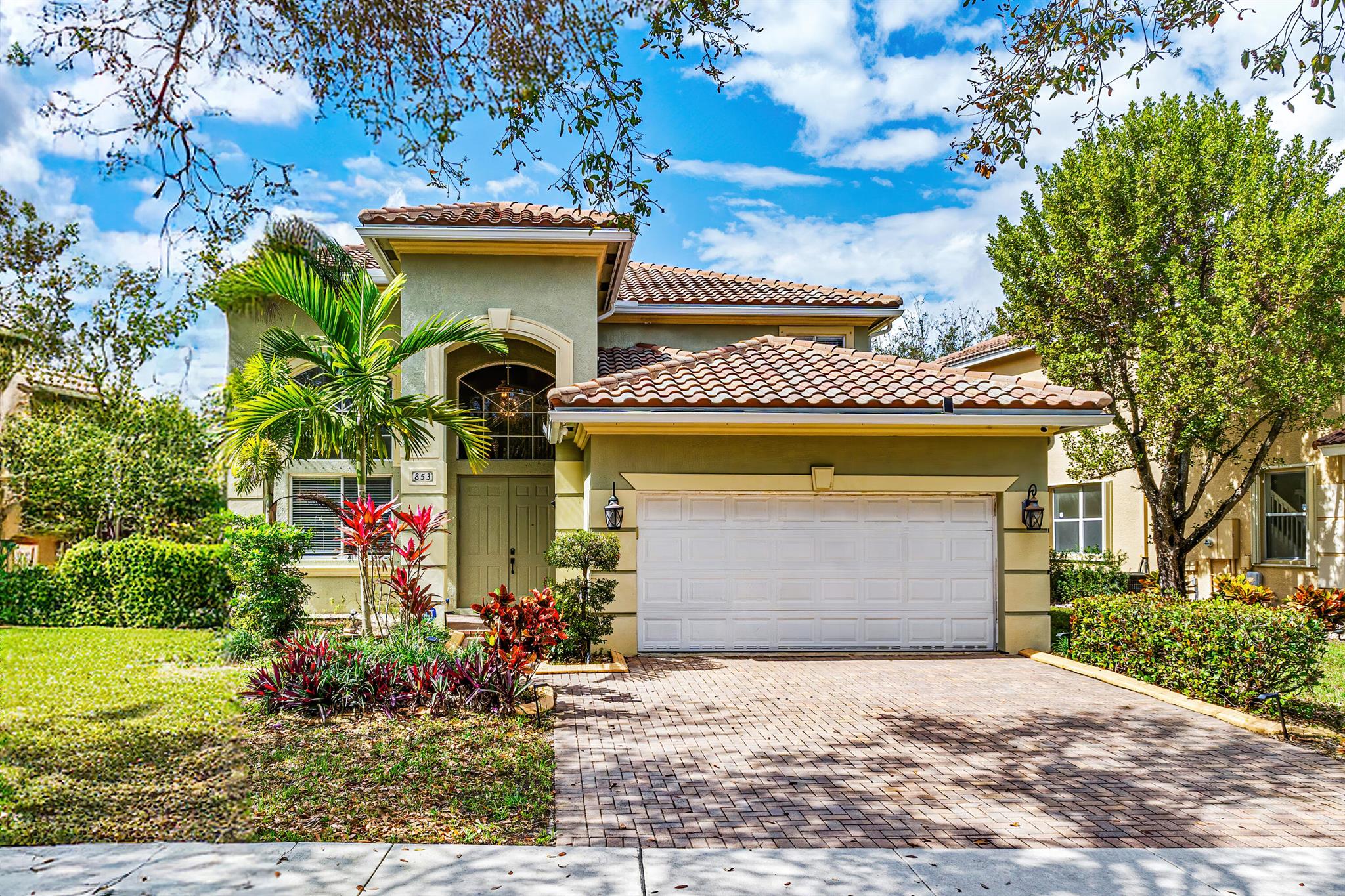 853 Gazetta Way, West Palm Beach, Florida 33413