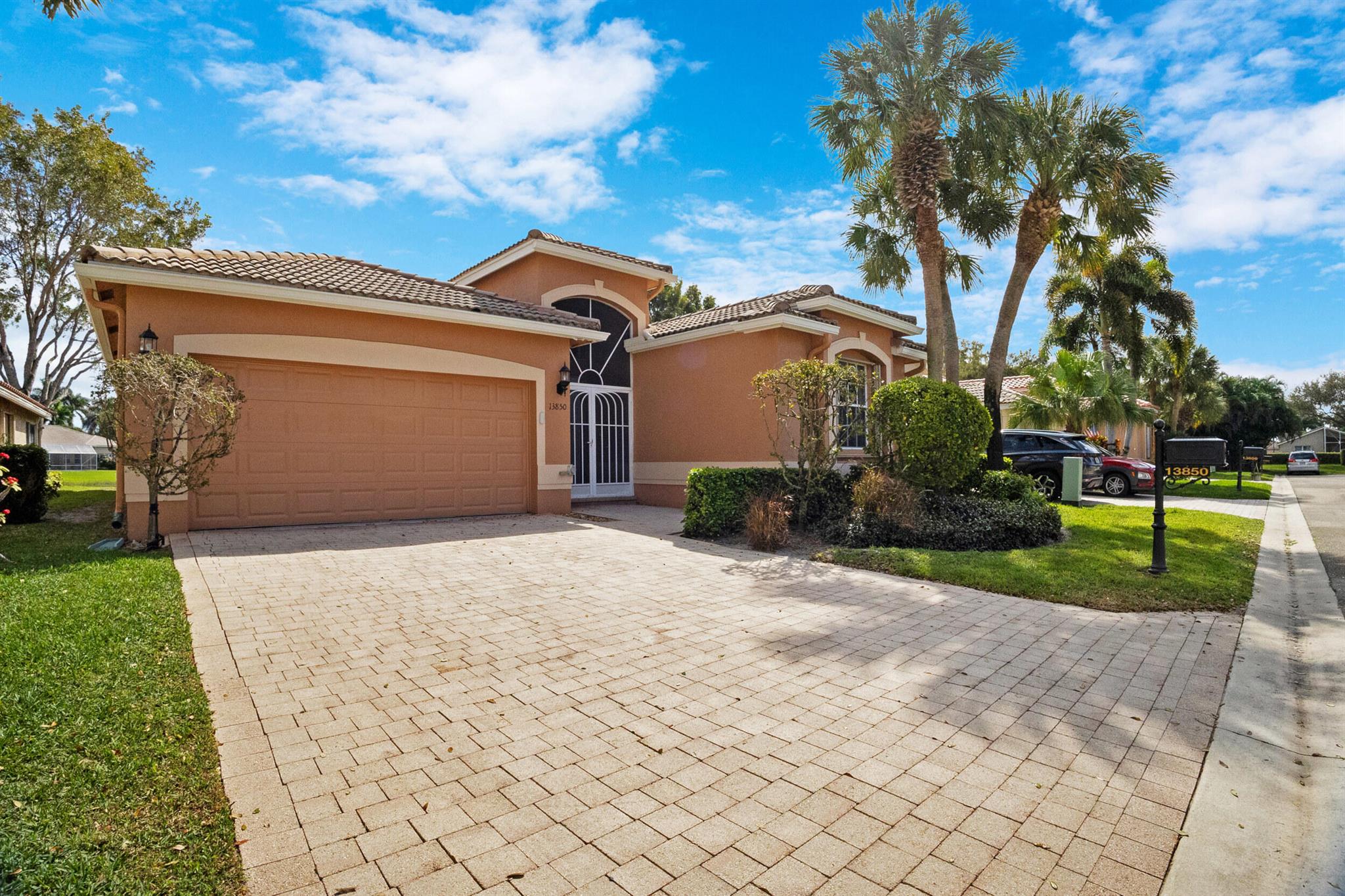 13850 Via Vittoria, Delray Beach, Florida 33446