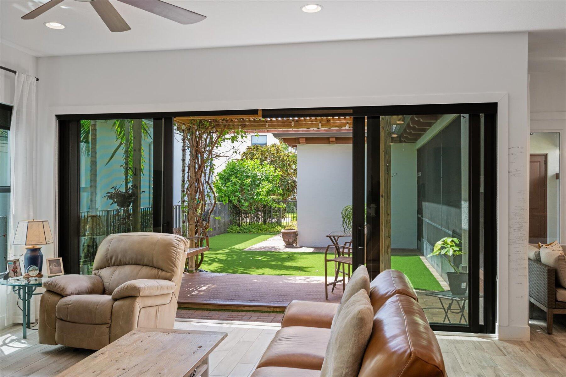 1165 Faulkner Ter Terrace