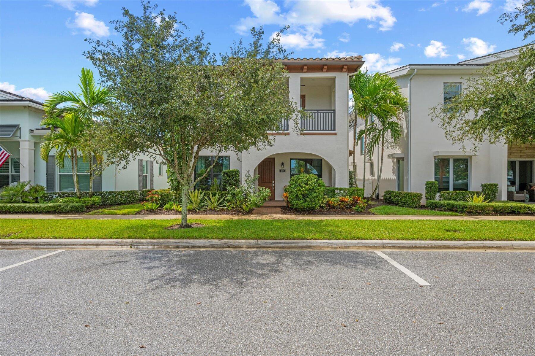 1165 Faulkner Ter Terrace