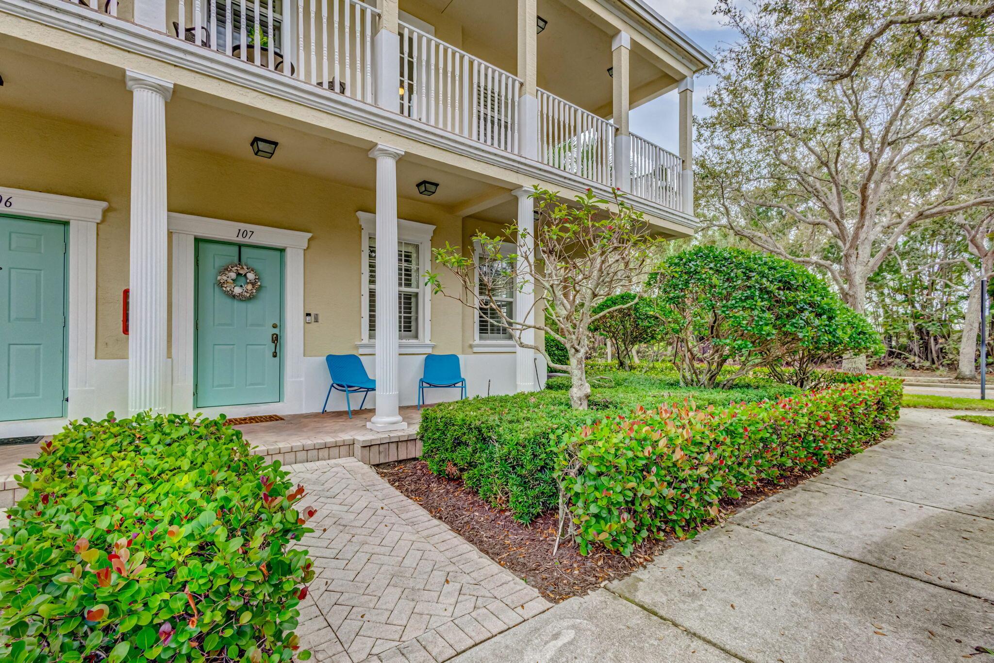 355 Thatch Palm Circle Unit 107, Jupiter, Florida 33458