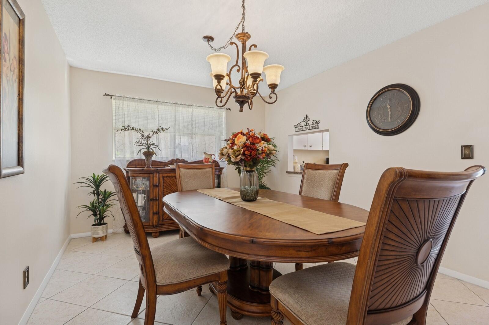 Photo 9 of home located at 317 Golden River Drive, West Palm Beach FL