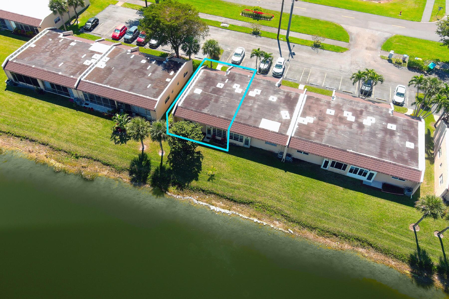 Photo 26 of home located at 317 Golden River Drive, West Palm Beach FL