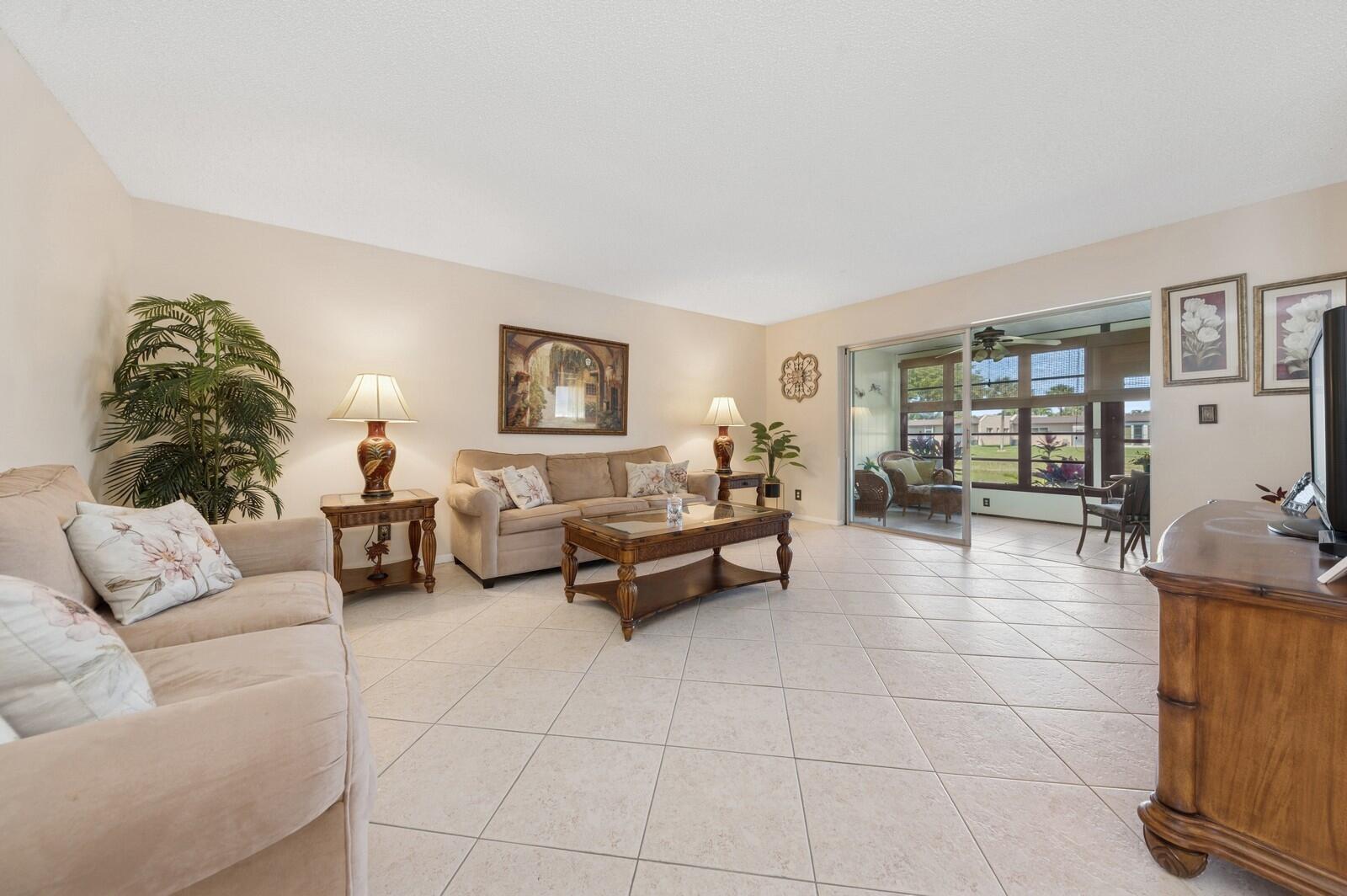Photo 3 of home located at 317 Golden River Drive, West Palm Beach FL