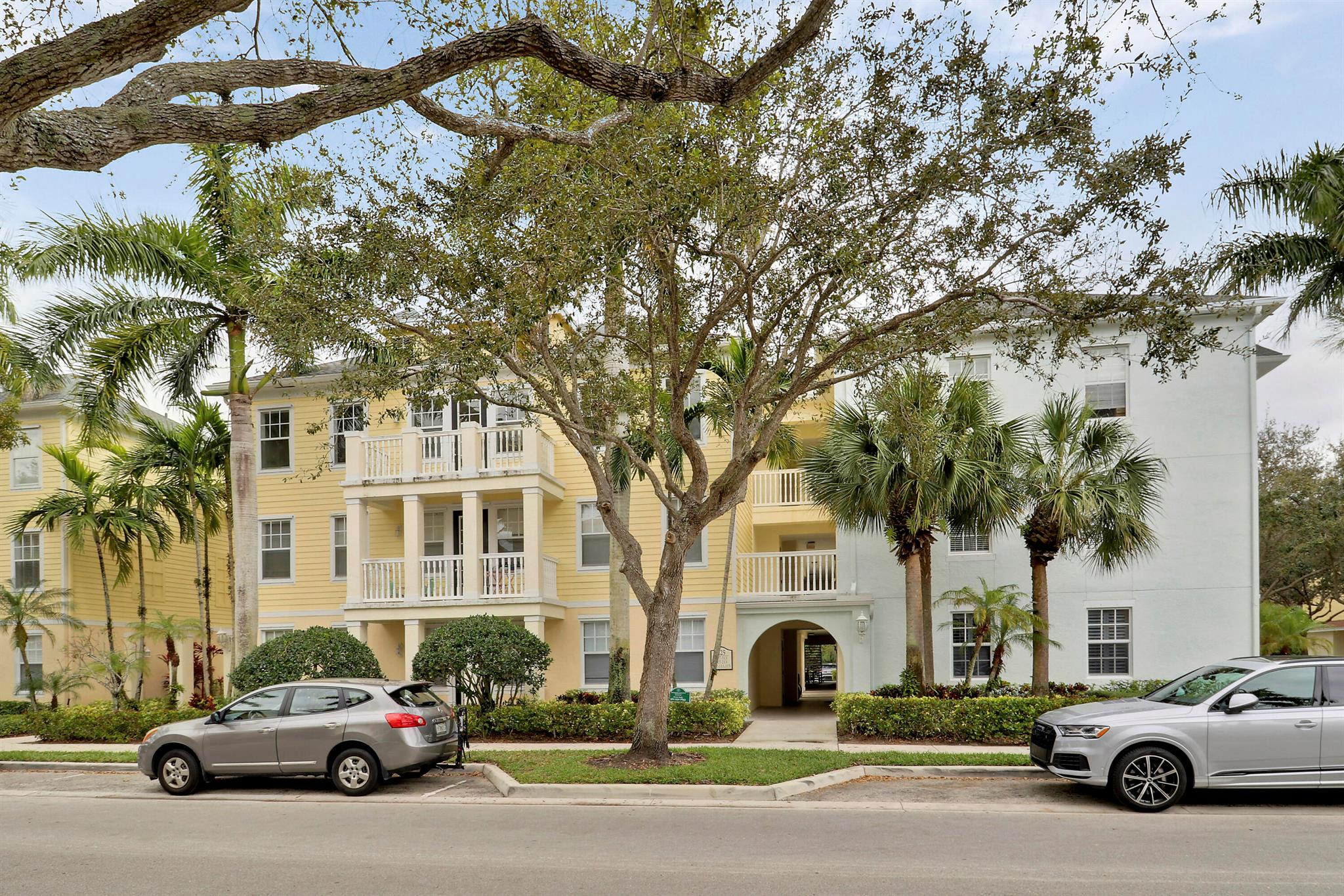 Welcome to this charming Abacoa residence nestled in Jupiter, FL. This is a delightful 2-bedroom, 2-bathroom condo & 1 car garage!!!Step inside to discover a freshly painted, open-concept living space featuring custom molding, that seamlessly connects the living, dining, and kitchen areas, making it perfect for entertaining or unwinding after a long day. The kitchen offers ample cabinetry, and a convenient breakfast bar.The unit boasts two ensuite bedrooms, a laundry room within the condo, and a sunny balcony where you can sip morning coffee or enjoy an evening breeze.  Residents can enjoy a range of amenities designed to enhance their lifestyle, including a gym, a heated swimming pool, a children's playground, a picnic area, putting green and more.