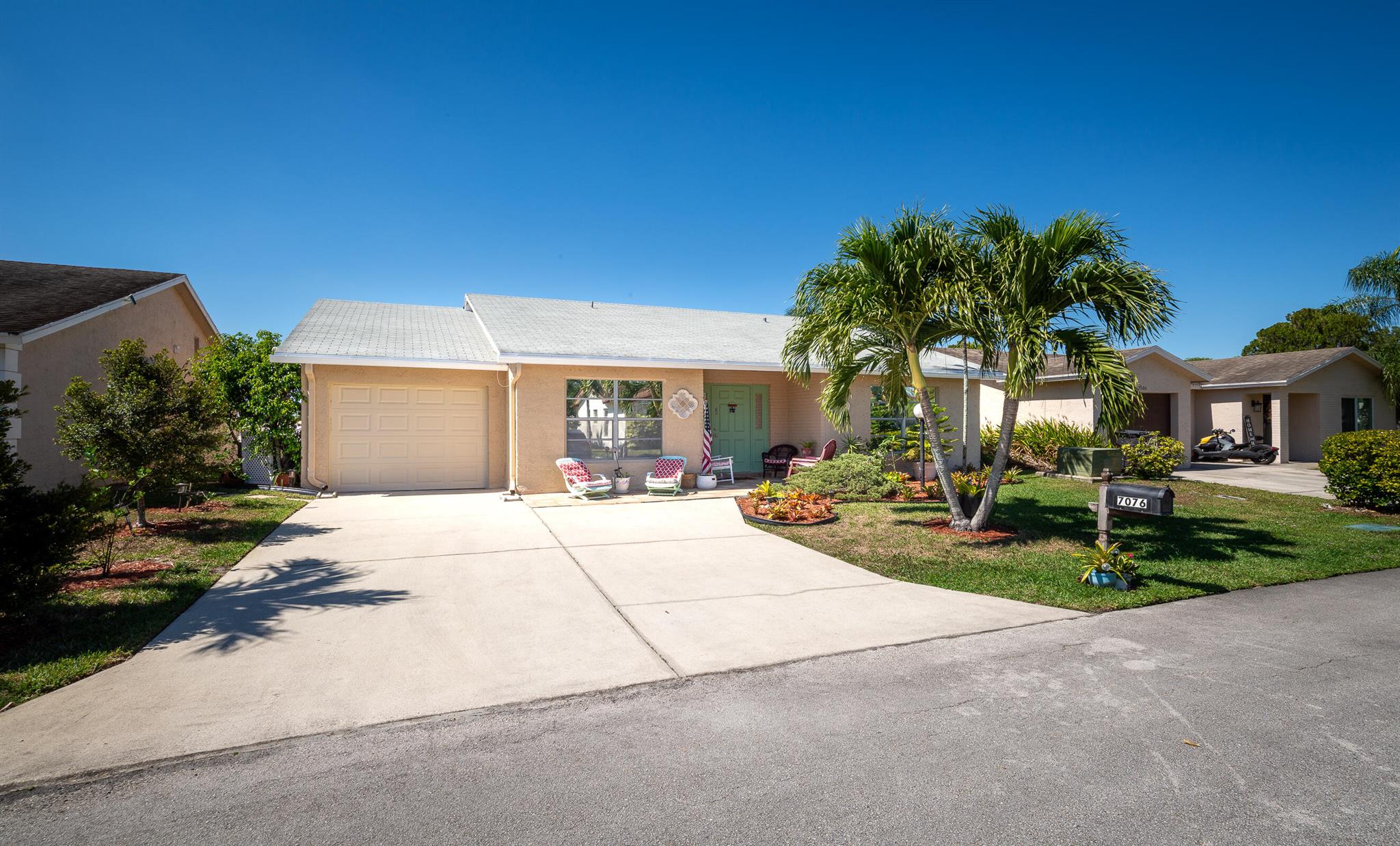 7076 Pine Manor Drive, Lake Worth, Florida 33467