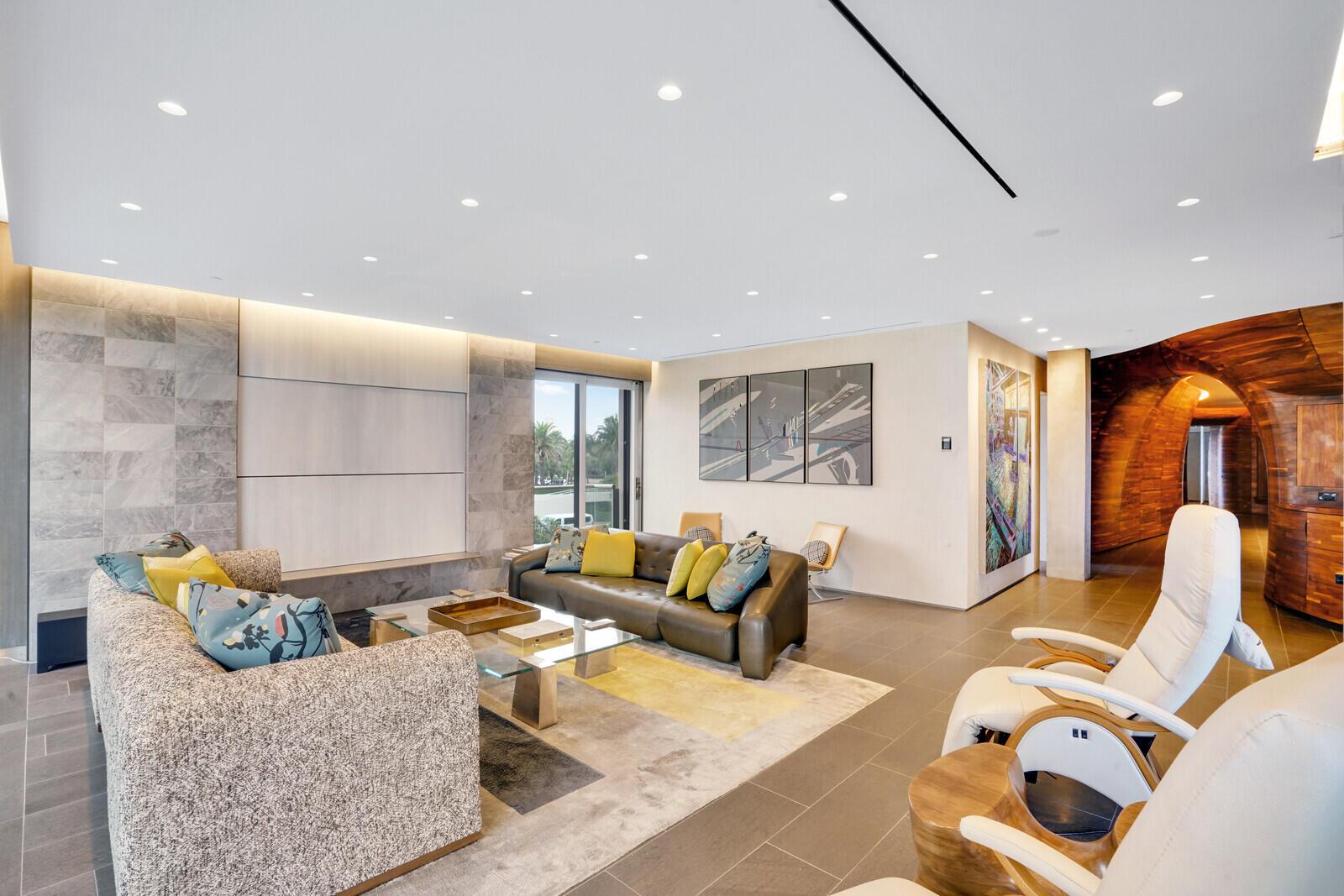 Apartamento en Venta en Palm Beach, FL
