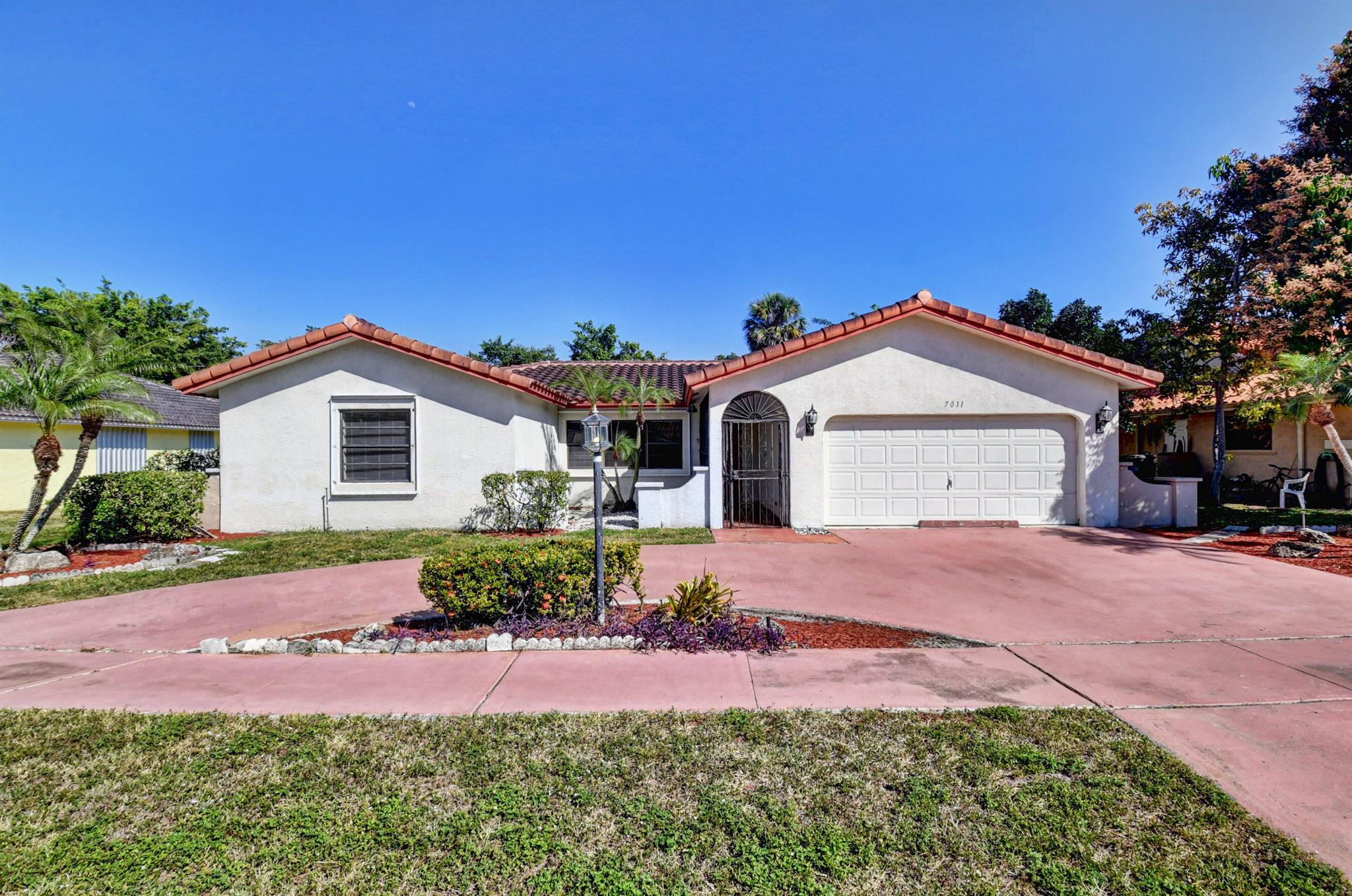 House for Sale in Boca Raton, FL