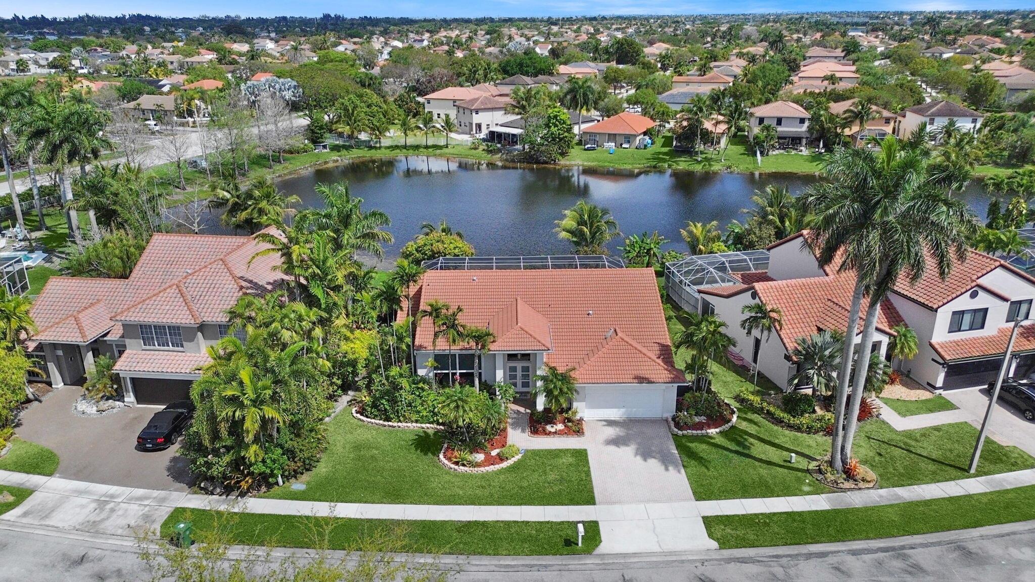 1311 193rd Avenue, Pembroke Pines, Florida 33029