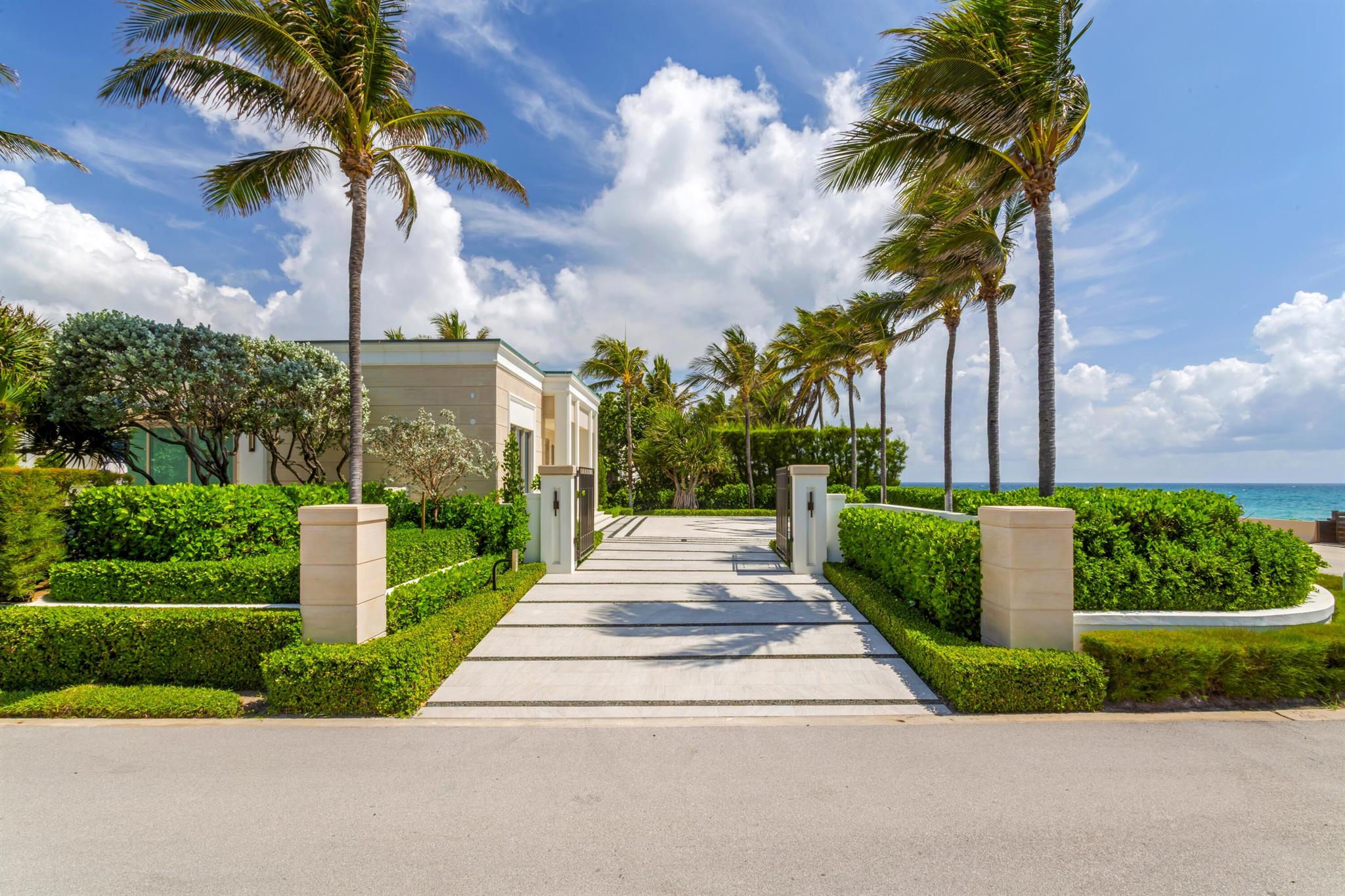 1740 Ocean Boulevard, Palm Beach, Florida 33480