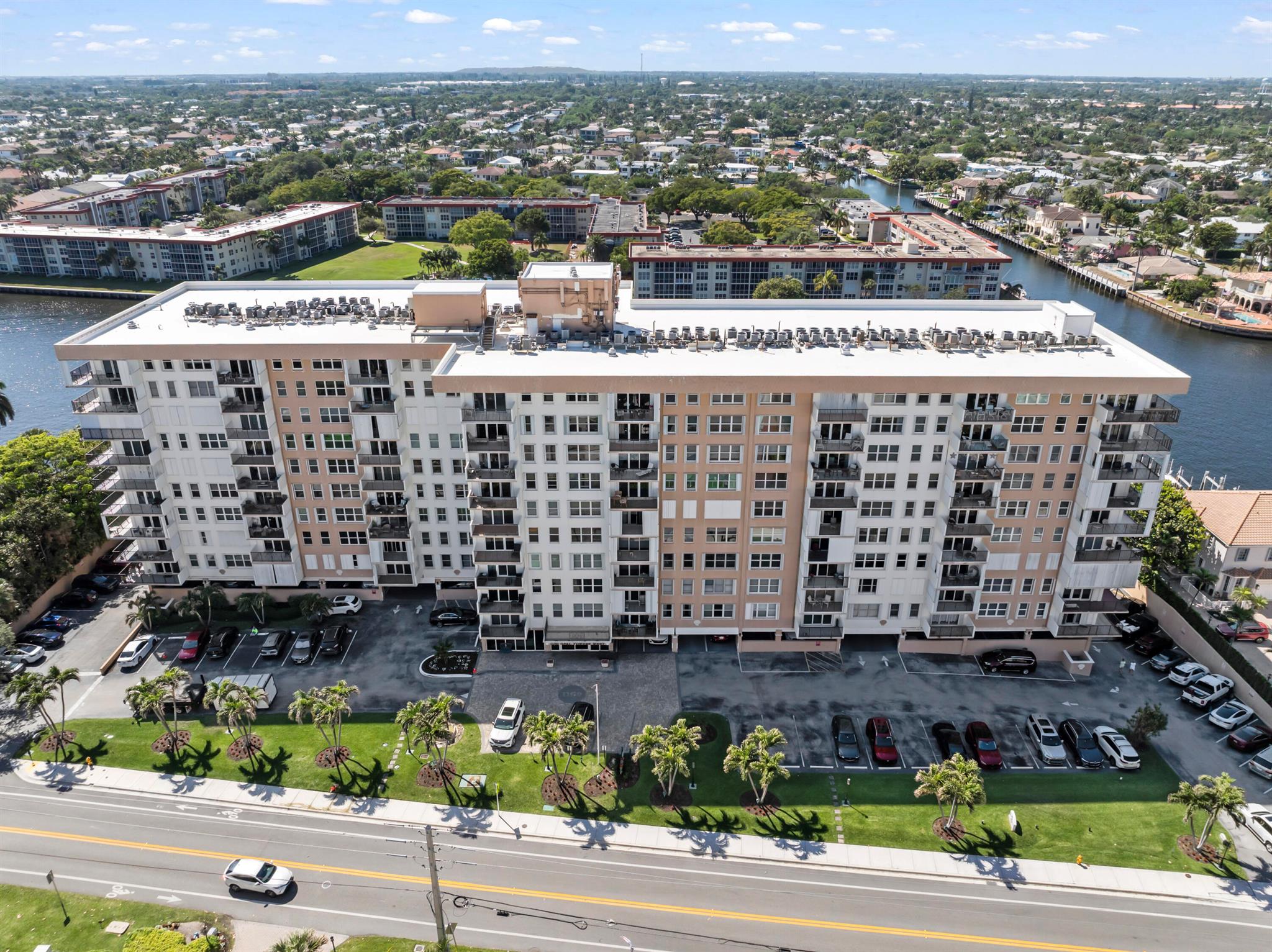 1150 Hillsboro Mile Unit 714, Hillsboro Beach, Florida 33062