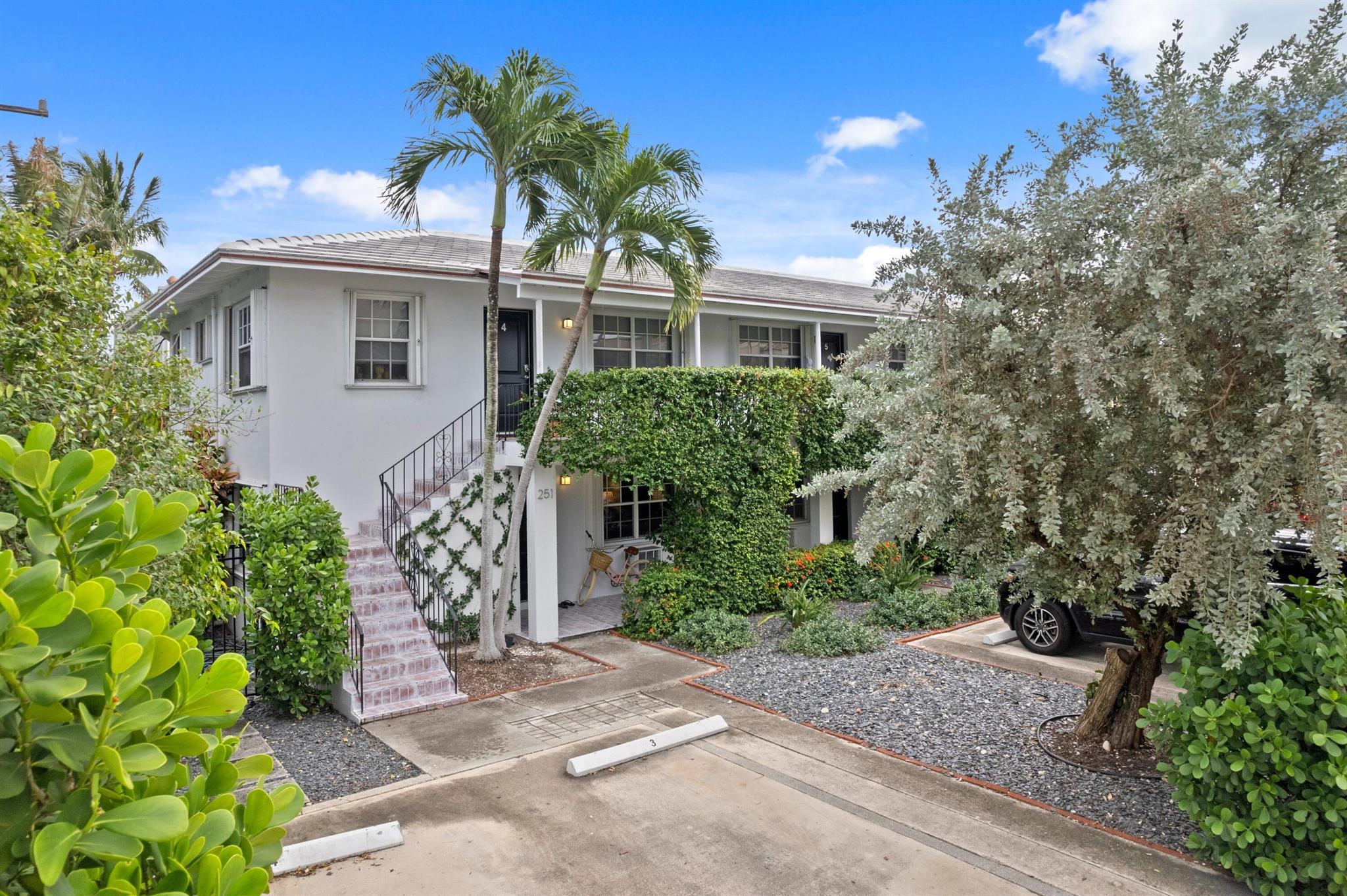 251 Bradley Place Unit , Palm Beach, Florida 33480