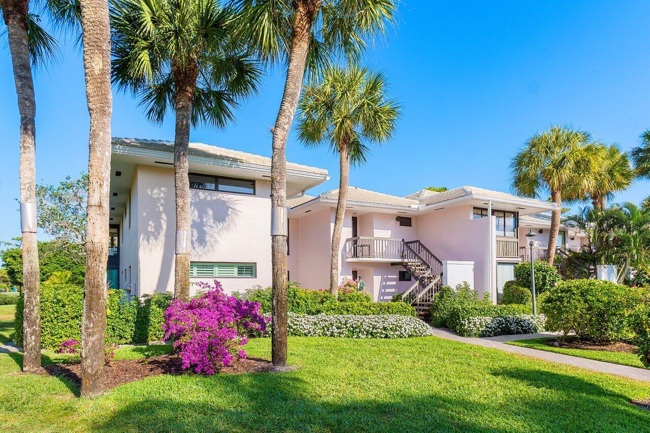 3838 Quail Ridge Drive Unit Blue  Heron, Boynton Beach, Florida 33436