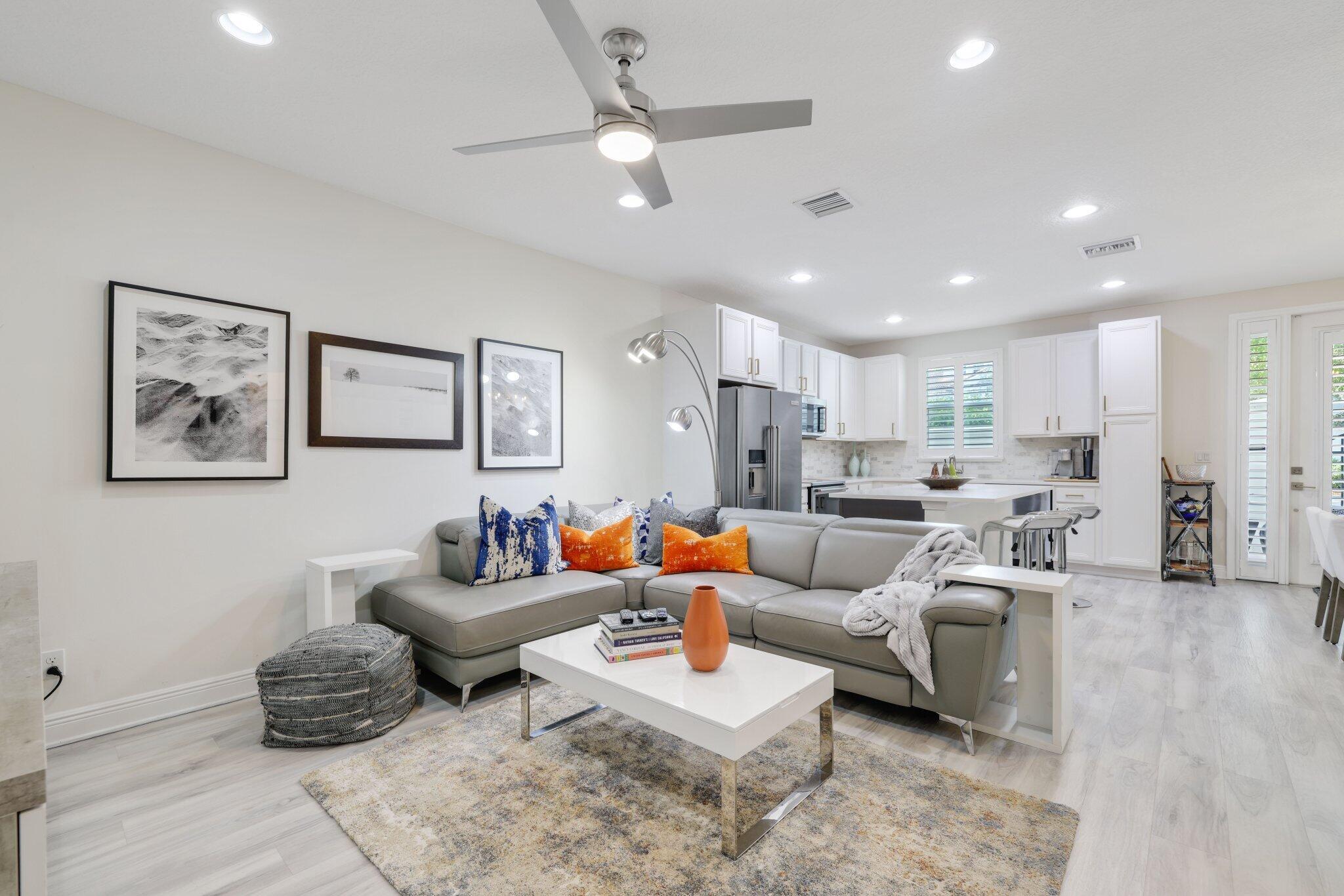 3112 Waterside Circle