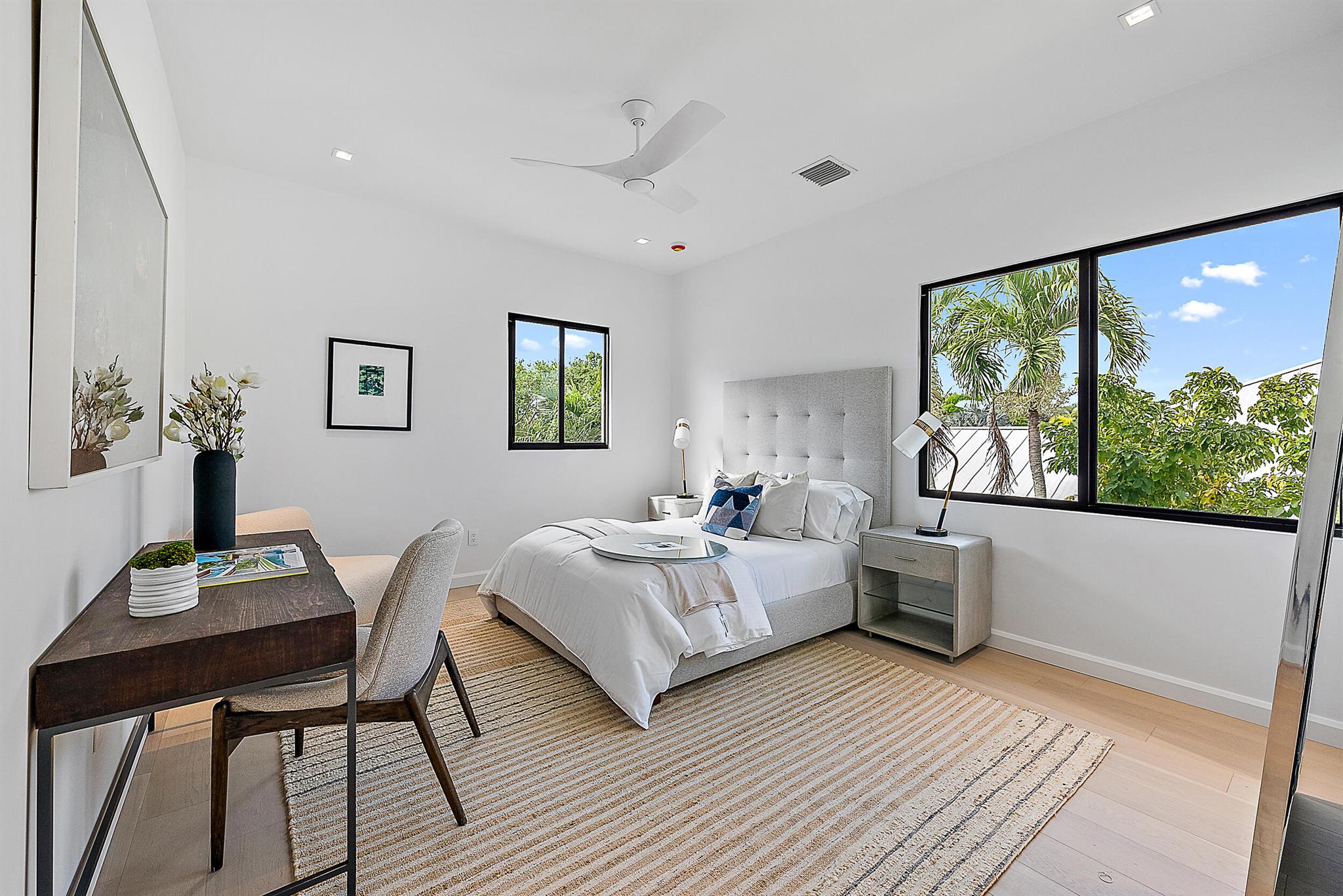 Photo 29 of home located at 126 Quayside Drive, Jupiter FL