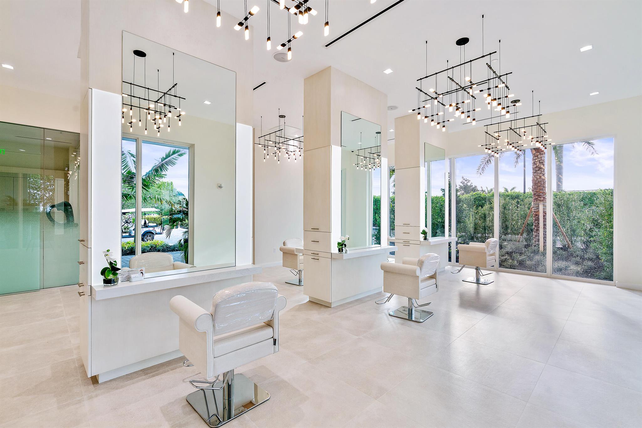 Photo 48 of home located at 126 Quayside Drive, Jupiter FL