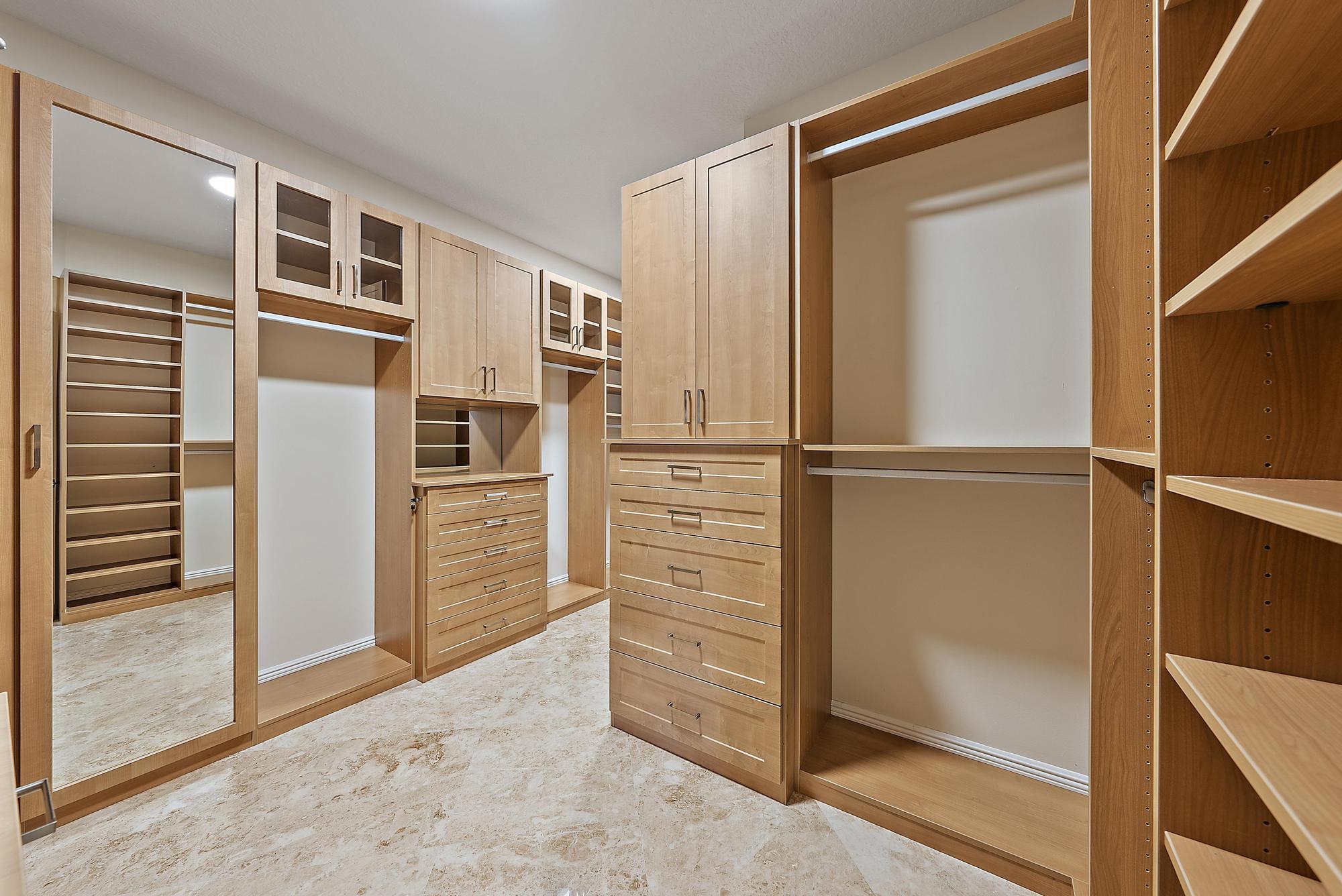 Photo 18 of home located at 4600 N Ocean Drive 402, Singer Island FL