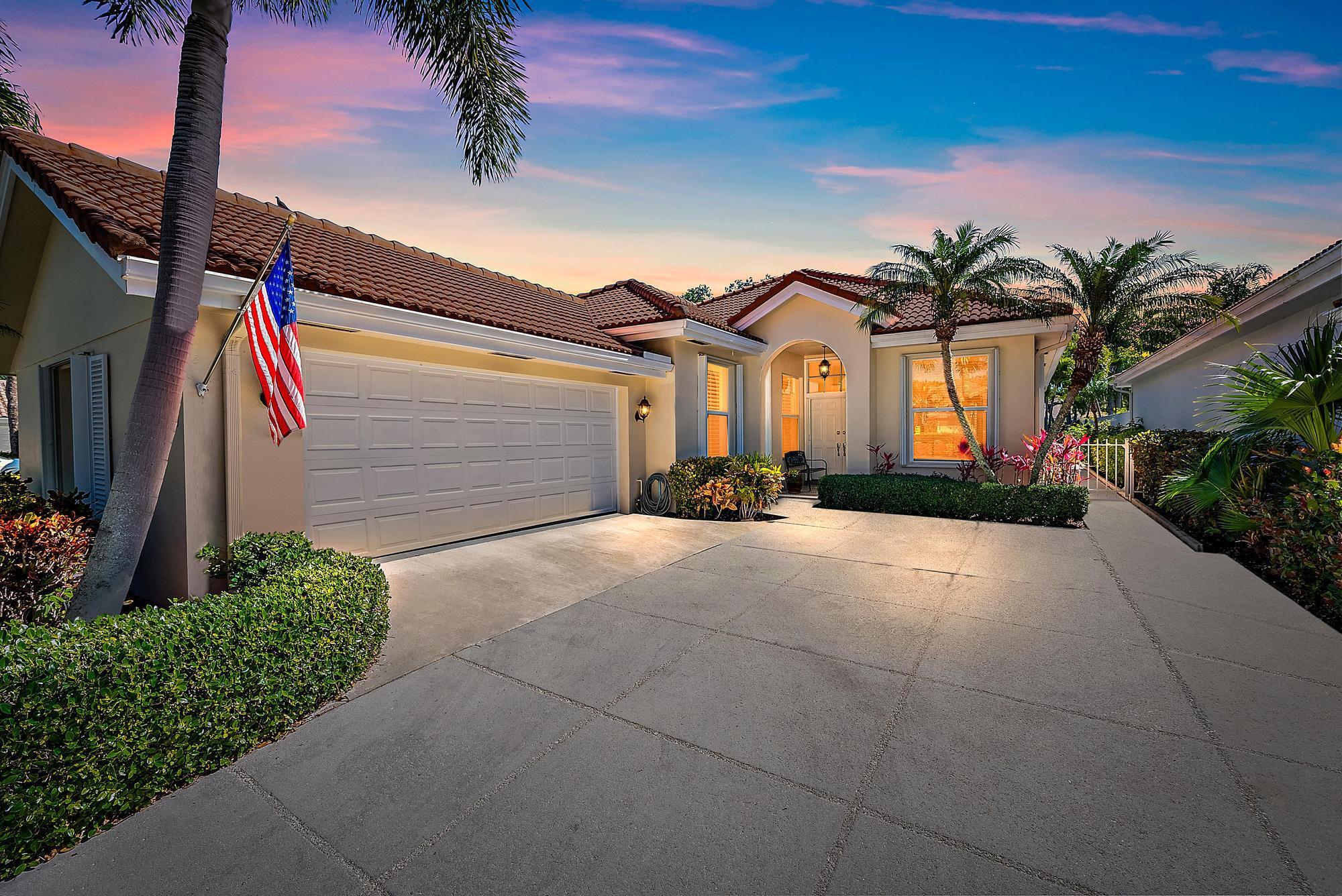 128 Hampton Circle, Jupiter, Florida 33458