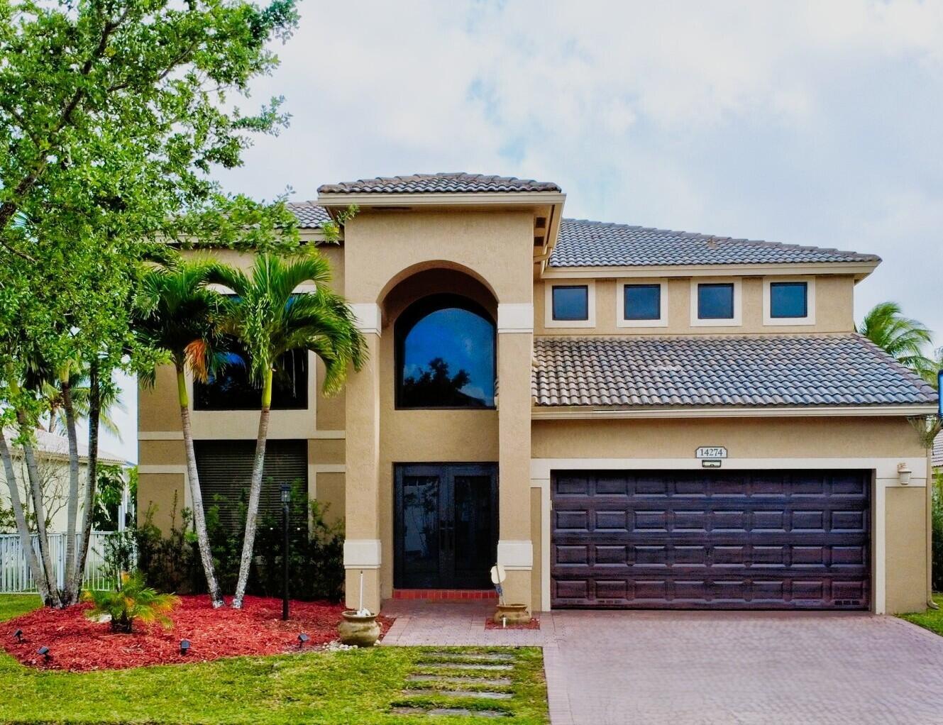 14274 18th Manor, Pembroke Pines, Florida 33028