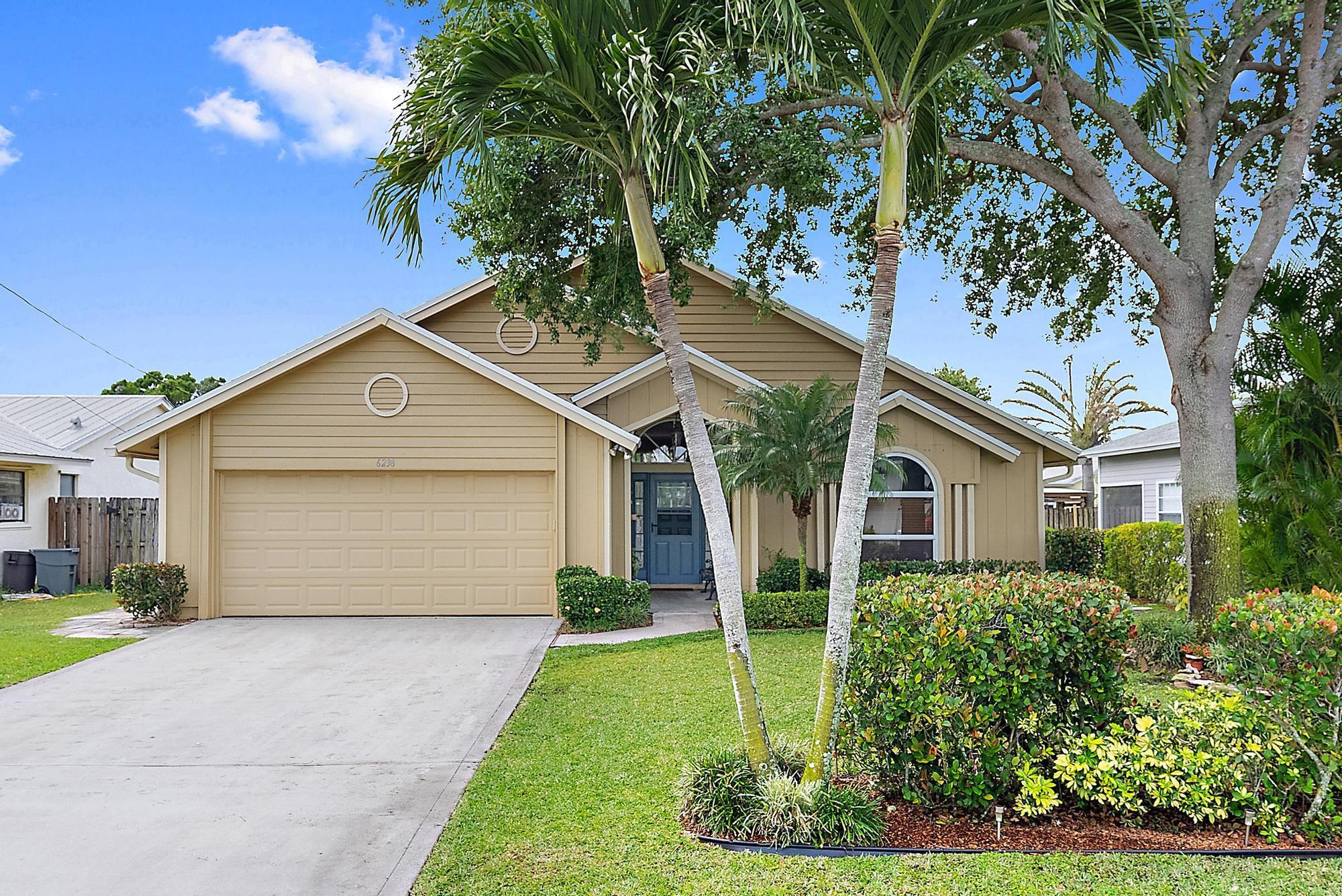 Spacious 3-Bed, 2-Bath Home in Jupiter with a Brand-New 2025 Roof! Nestled in a highly desirable NO HOA neighborhood, this well-maintained home features a split floor plan, partial impact windows, and tasteful updates throughout. The primary suite offers dual sinks and generous closet space, while the kitchen includes granite countertops and newer appliances.Enjoy a fully fenced backyard oasis, perfect for relaxing or entertaining. Just 1.3 miles from Abacoa Golf Club, a beautiful public course, and close to the neighborhood park. Located on a great street, minutes from top-rated schools, dining, shopping, and Jupiter's stunning beaches.Don't miss this opportunity to enjoy the best of Jupiter living!